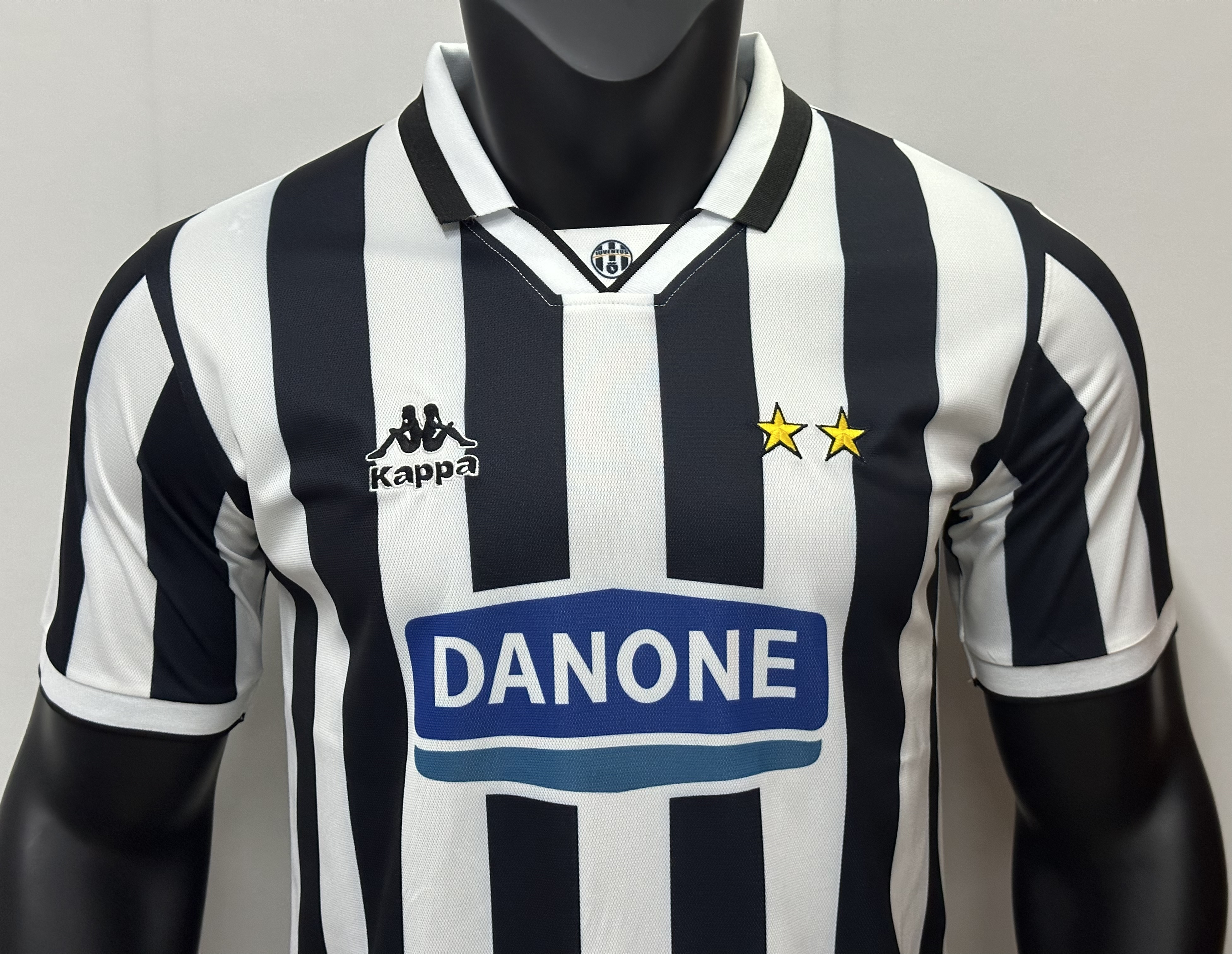 94/95    Retro Juventus home 1:1 Thai quality