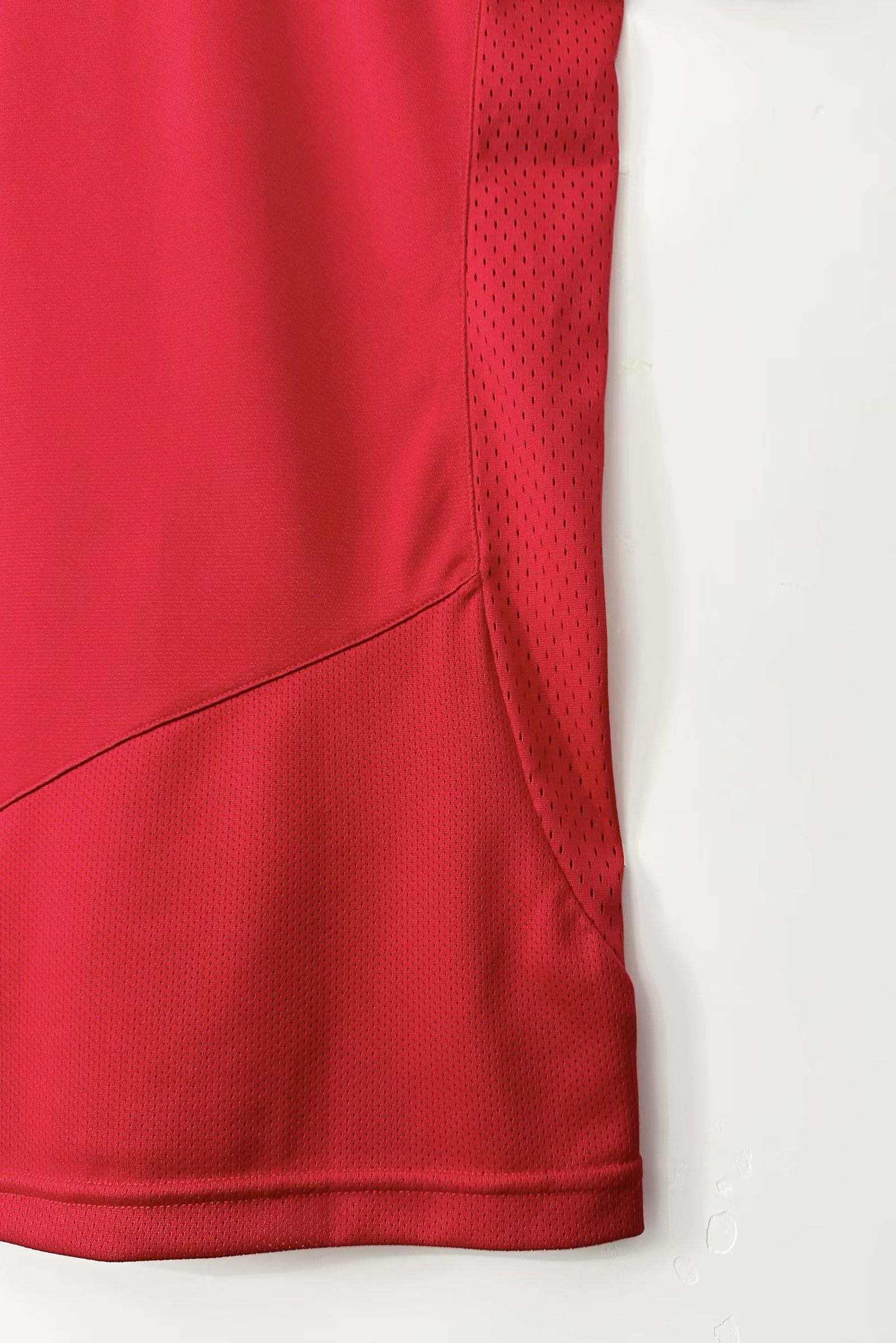 2005-06 Retro Manchester United Home Football Jersey 1:1 Thai Quality