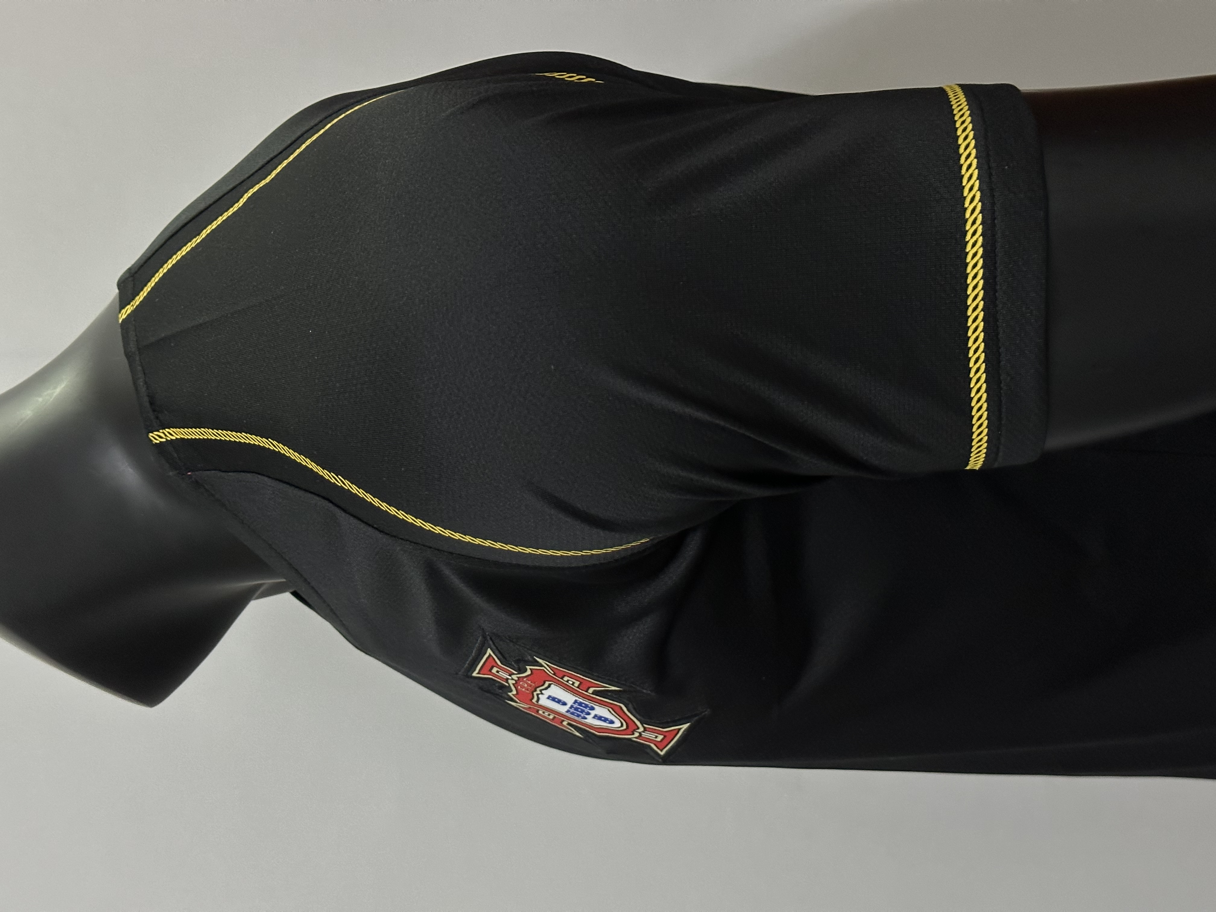 2006   Retro Portugal away 1:1 Thai quality