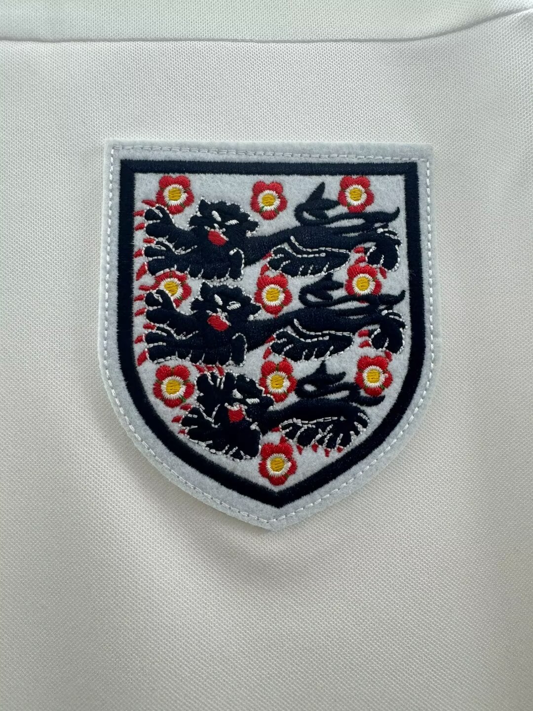 1982 Retro England Home Football Jersey 1:1 Thai Quality