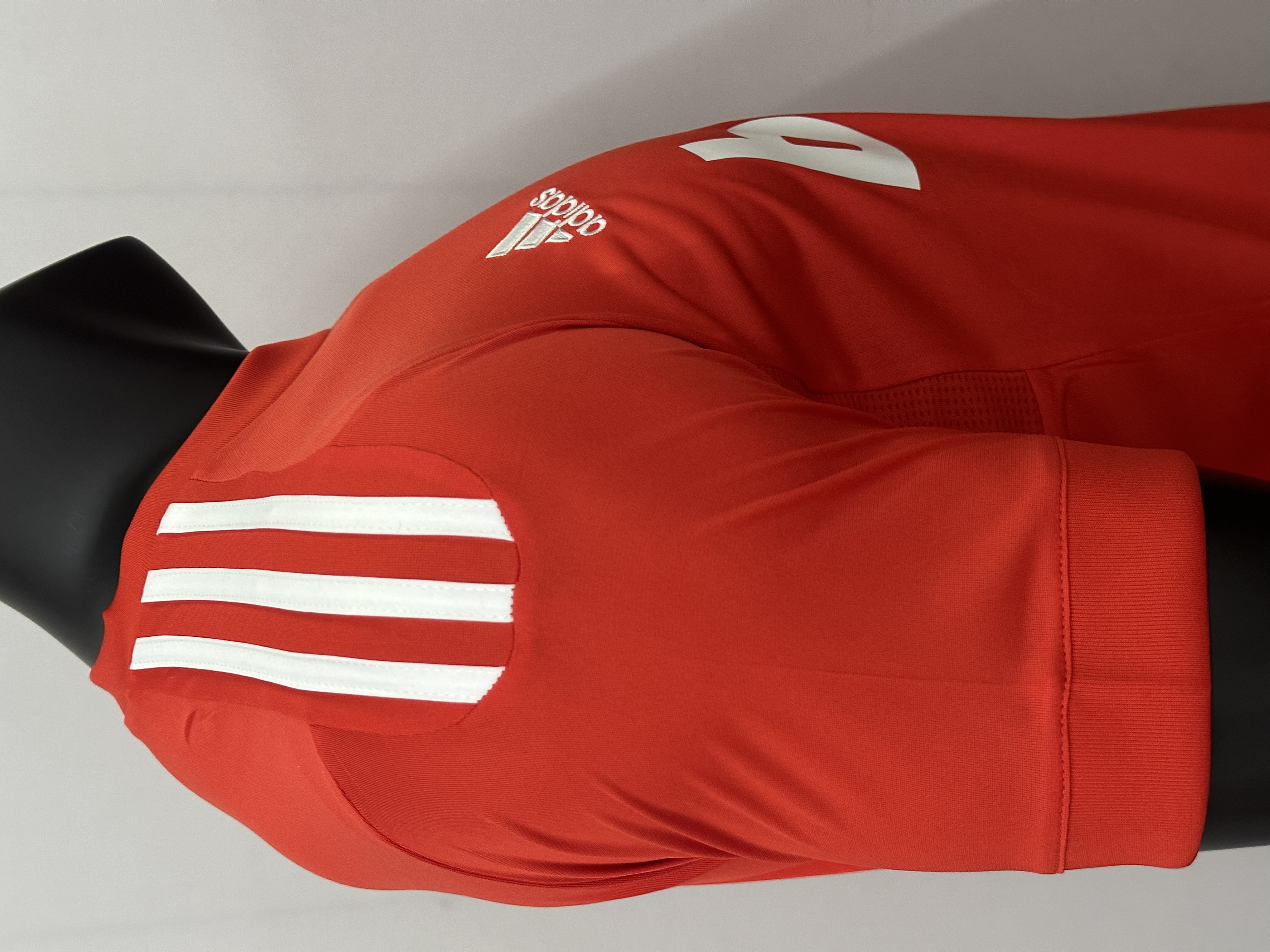 11/12  Retro  Real Madrid away 1:1 Thai quality