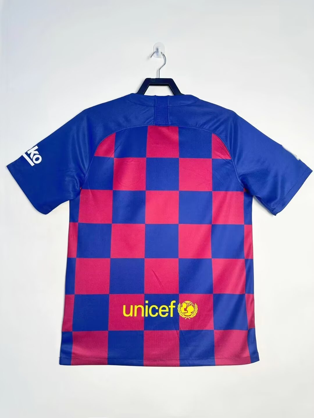 19/20 Retro Barcelona home football jersey 1:1 Thailand quality
