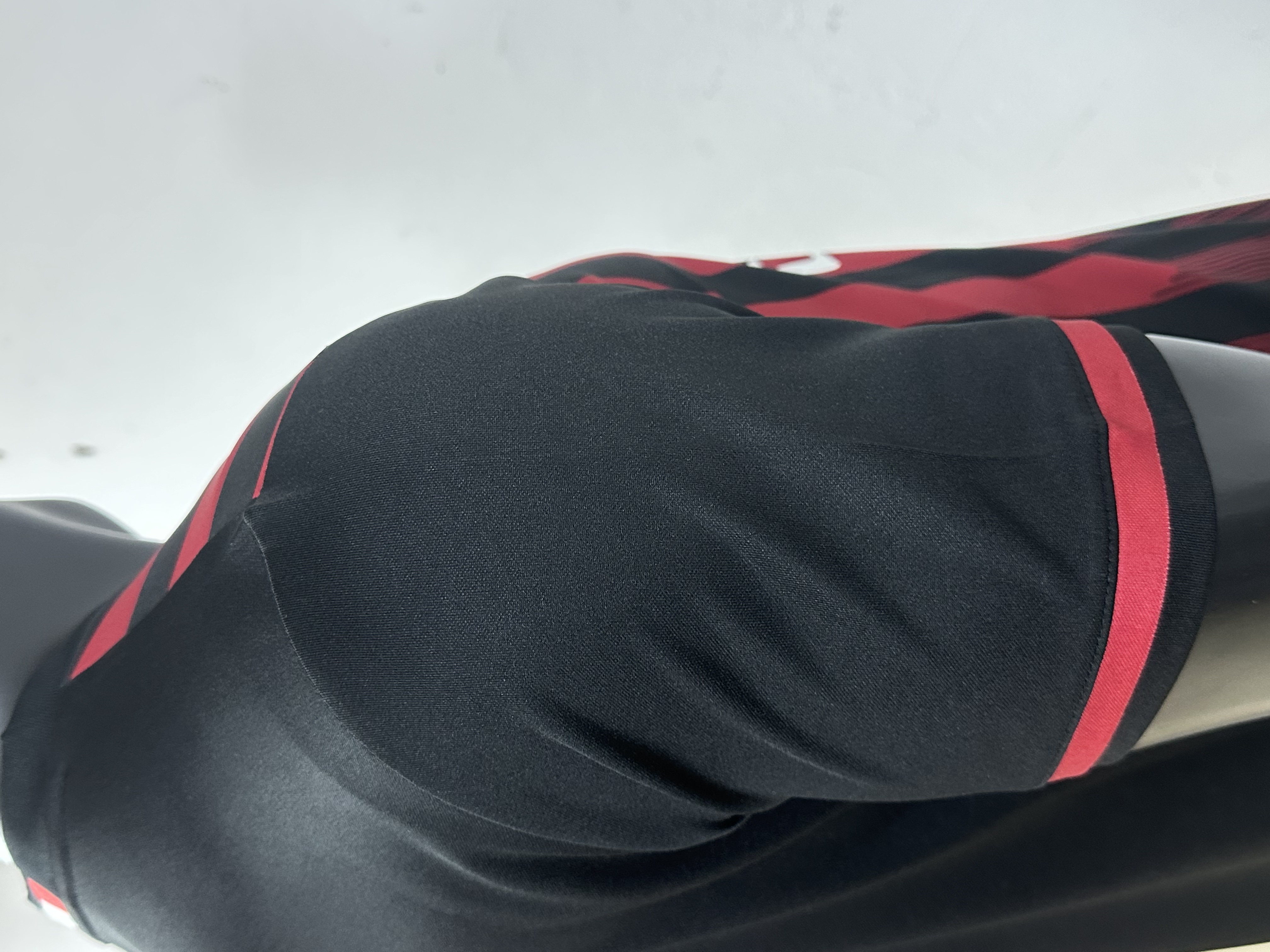 16/17  Retro AC Milan home1:1 Thai Quality