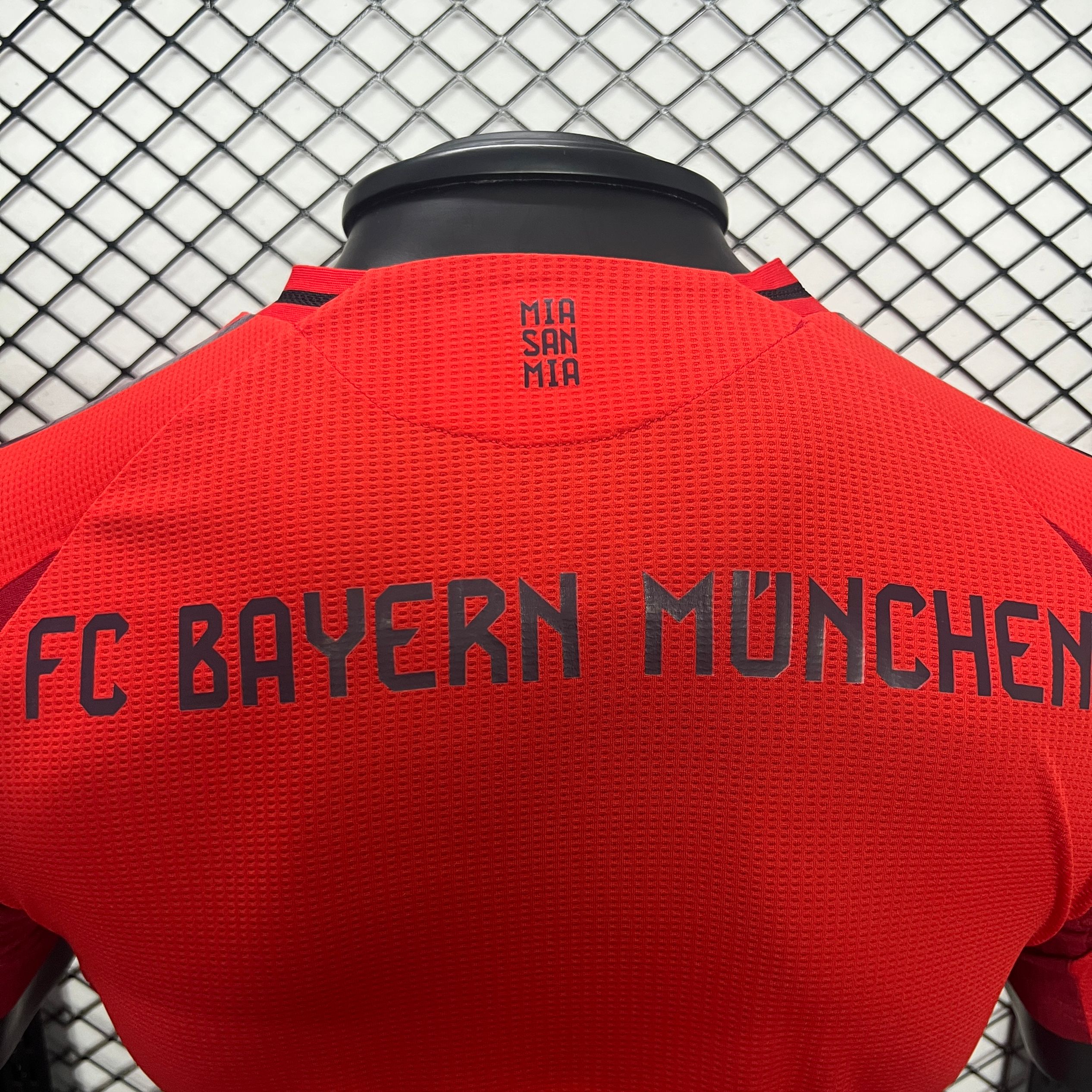 2024/2025 Player Version Bayern Munich Home Football Shirt 1:1 Thai Quality