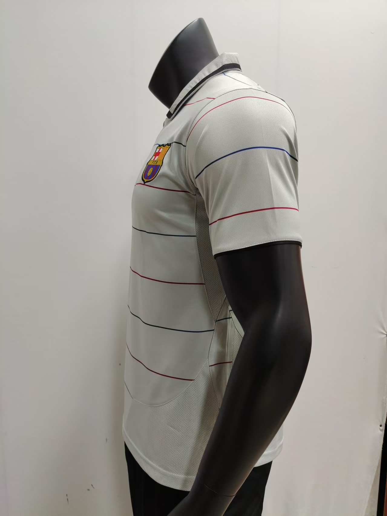 03/04  Retro Barcelona away 1:1 Thai Quality