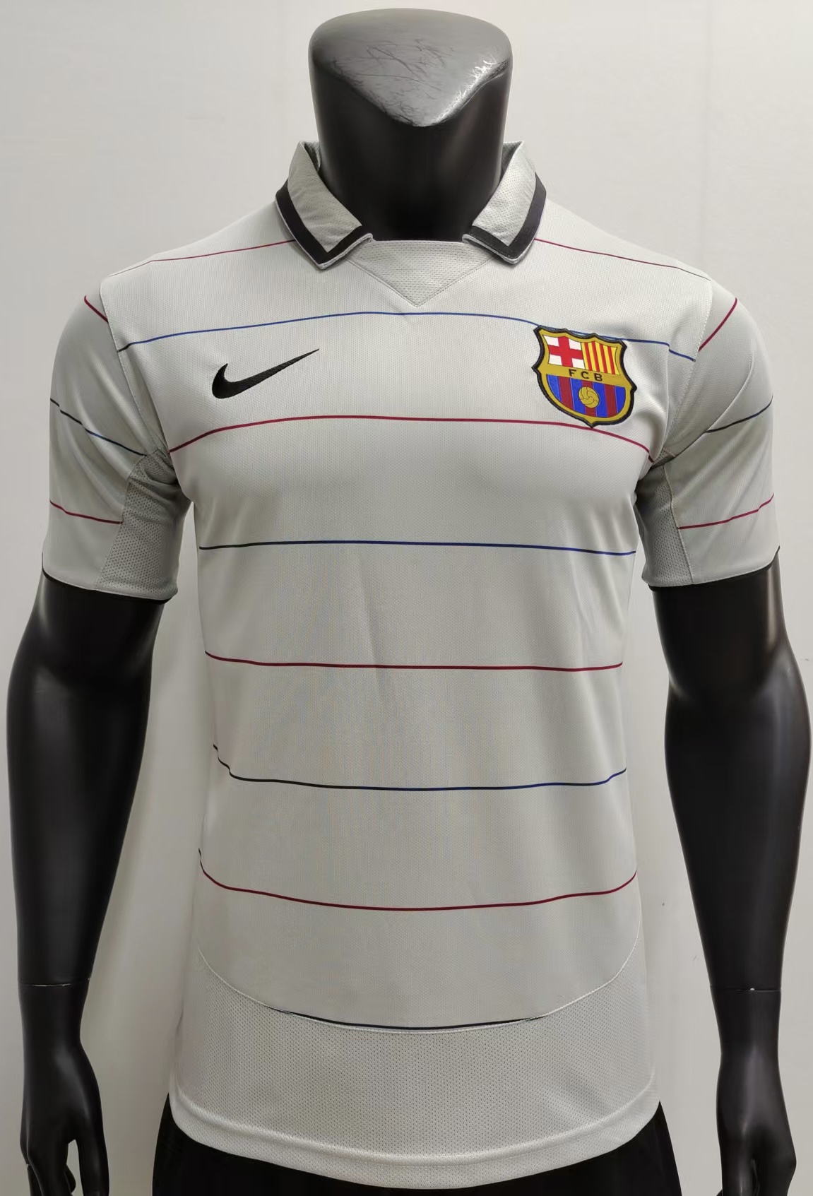 03/04  Retro Barcelona away 1:1 Thai Quality
