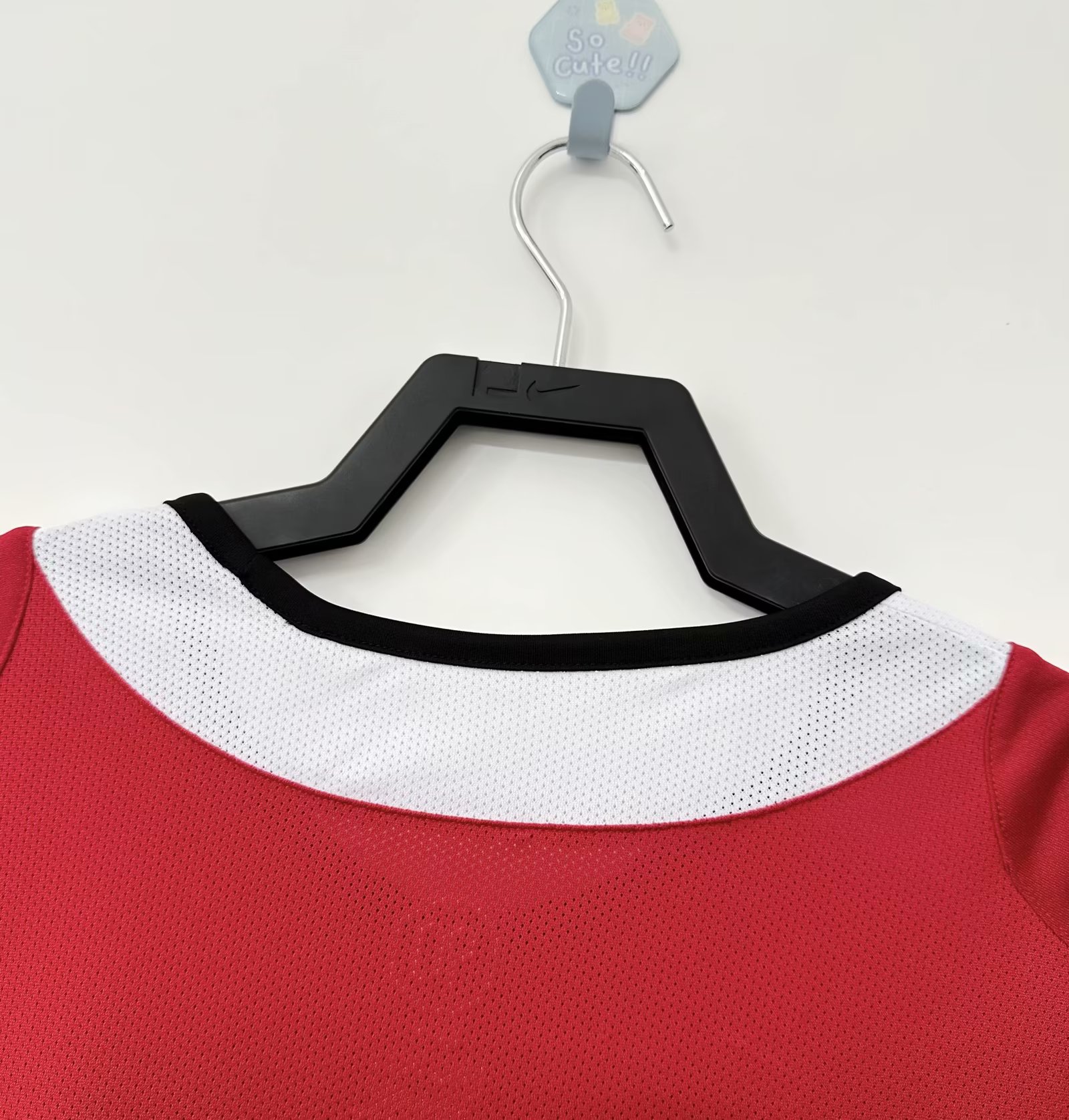 2005-06 Retro Manchester United Home Football Jersey 1:1 Thai Quality