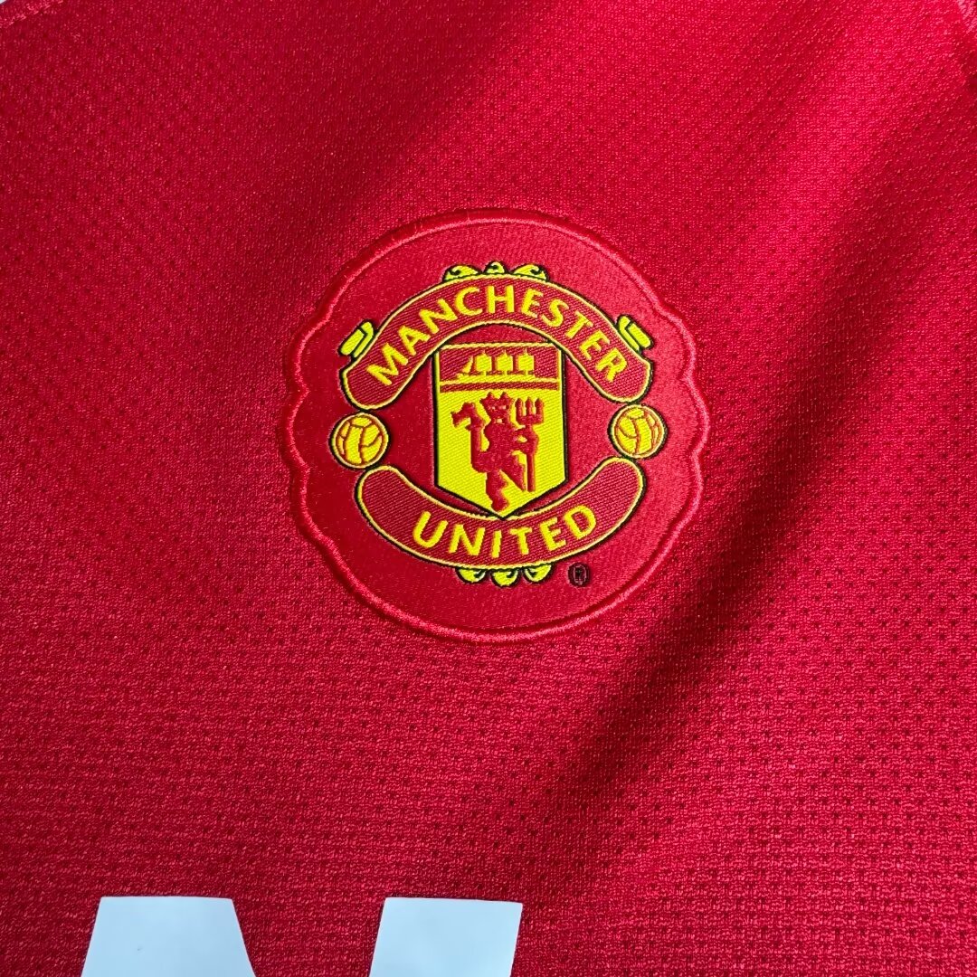2010-11 Retro Manchester United Home Football Jersey 1:1 Thai Quality