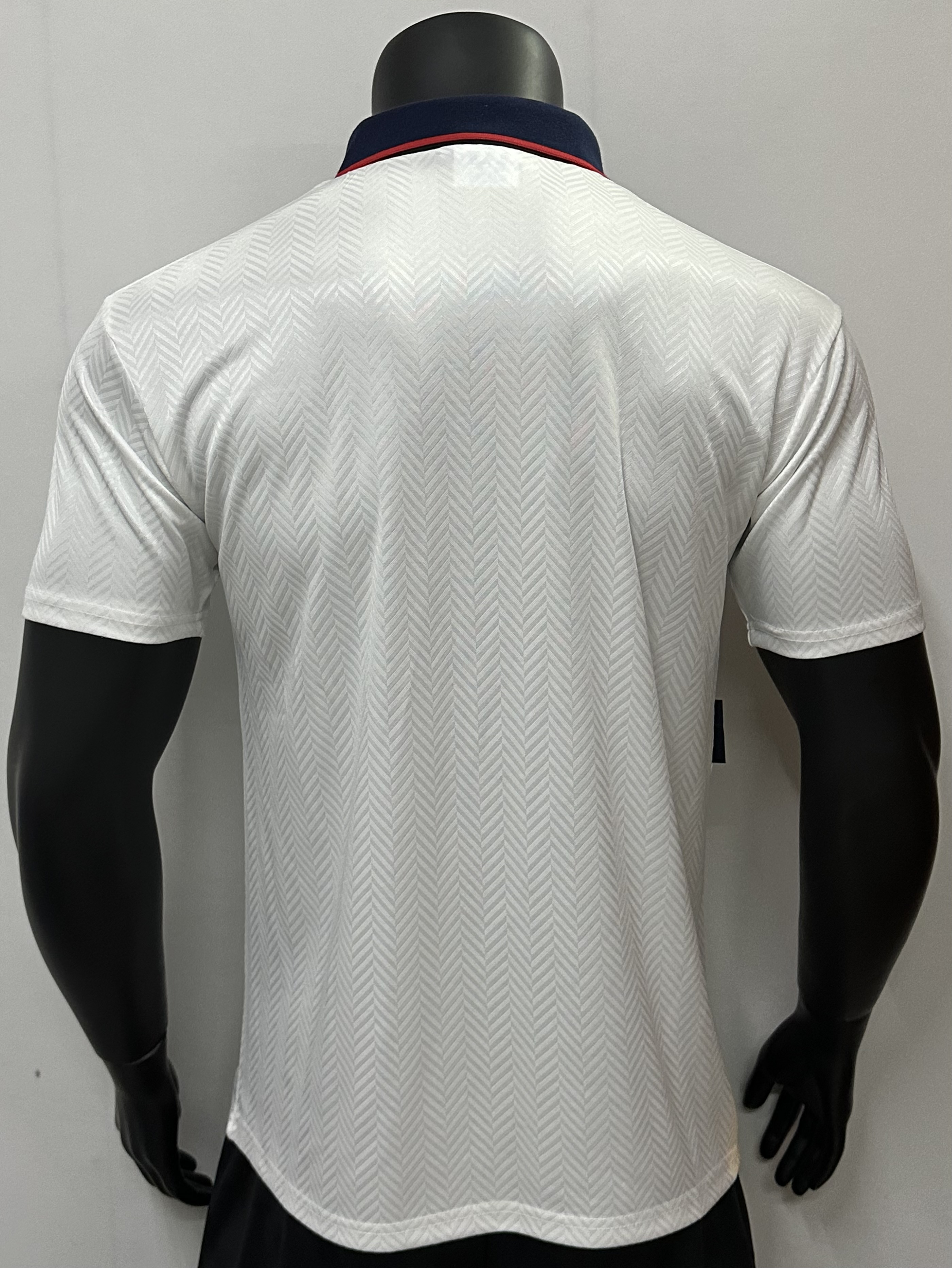 94/95    Retro  England home 1:1 Thai quality