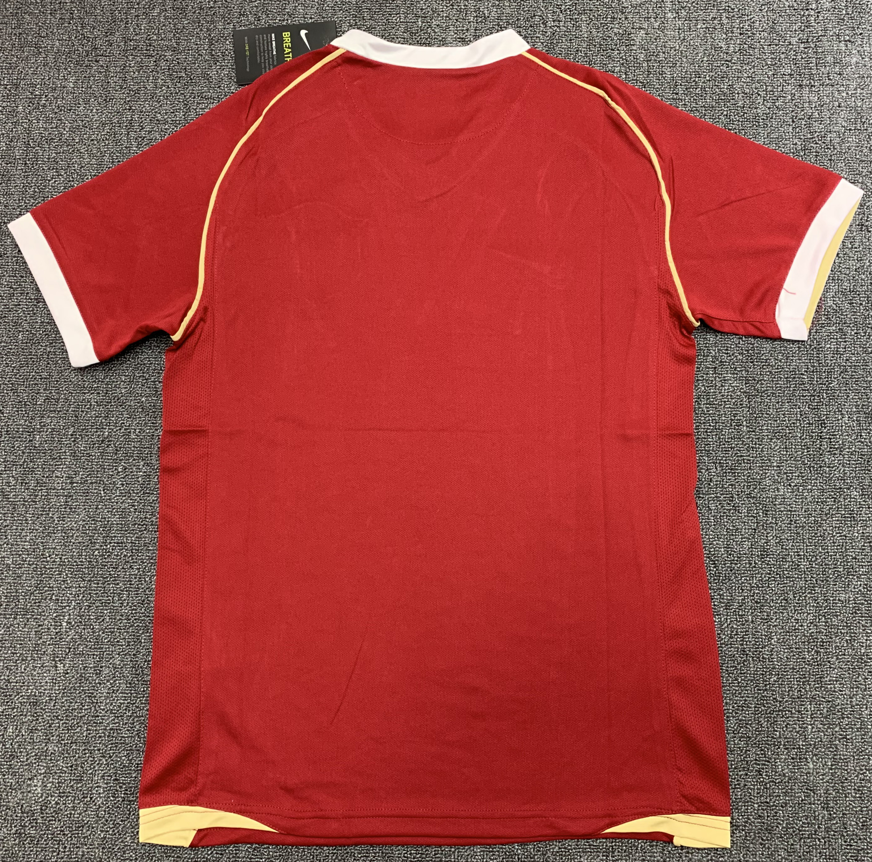 2006-07 Retro Manchester United Home Football Jersey 1:1 Thai Quality