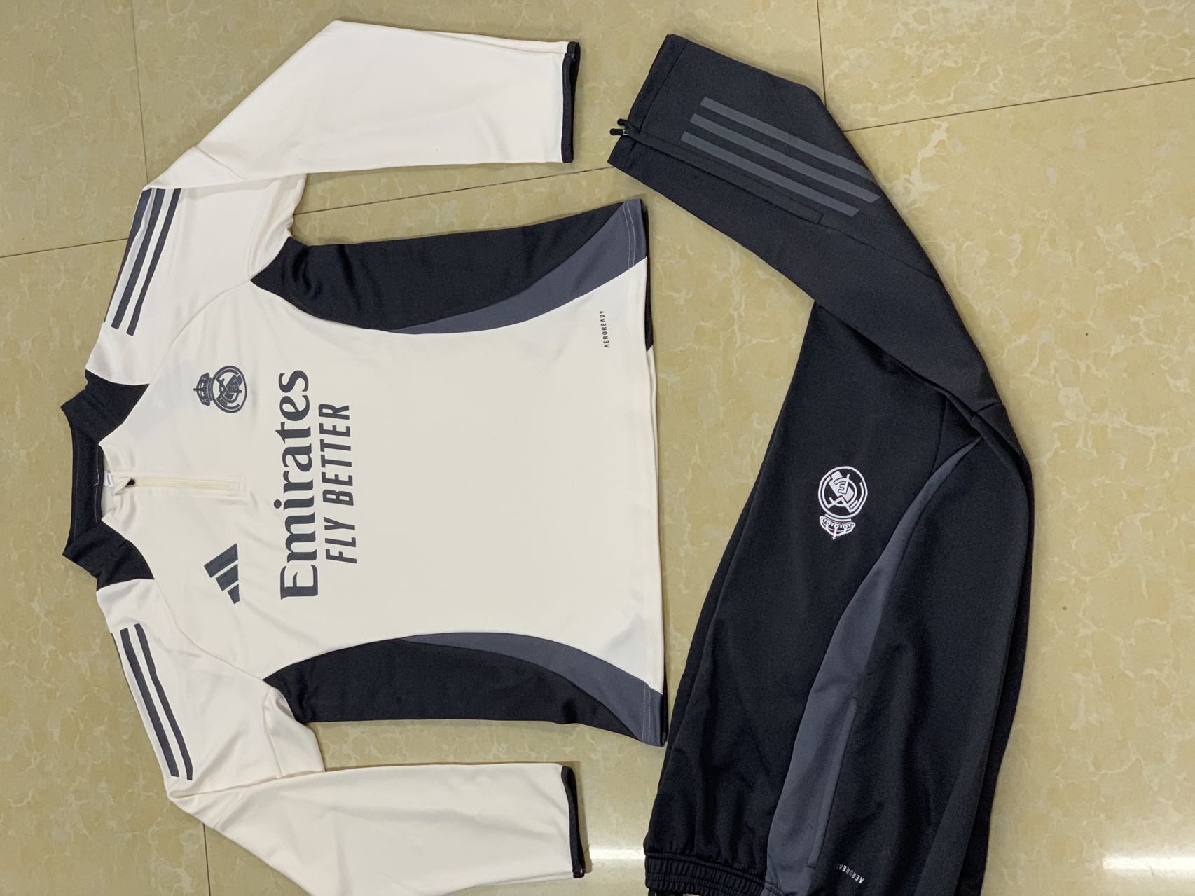 24/25 Beige Real Madrid 1:1 Thai Quality