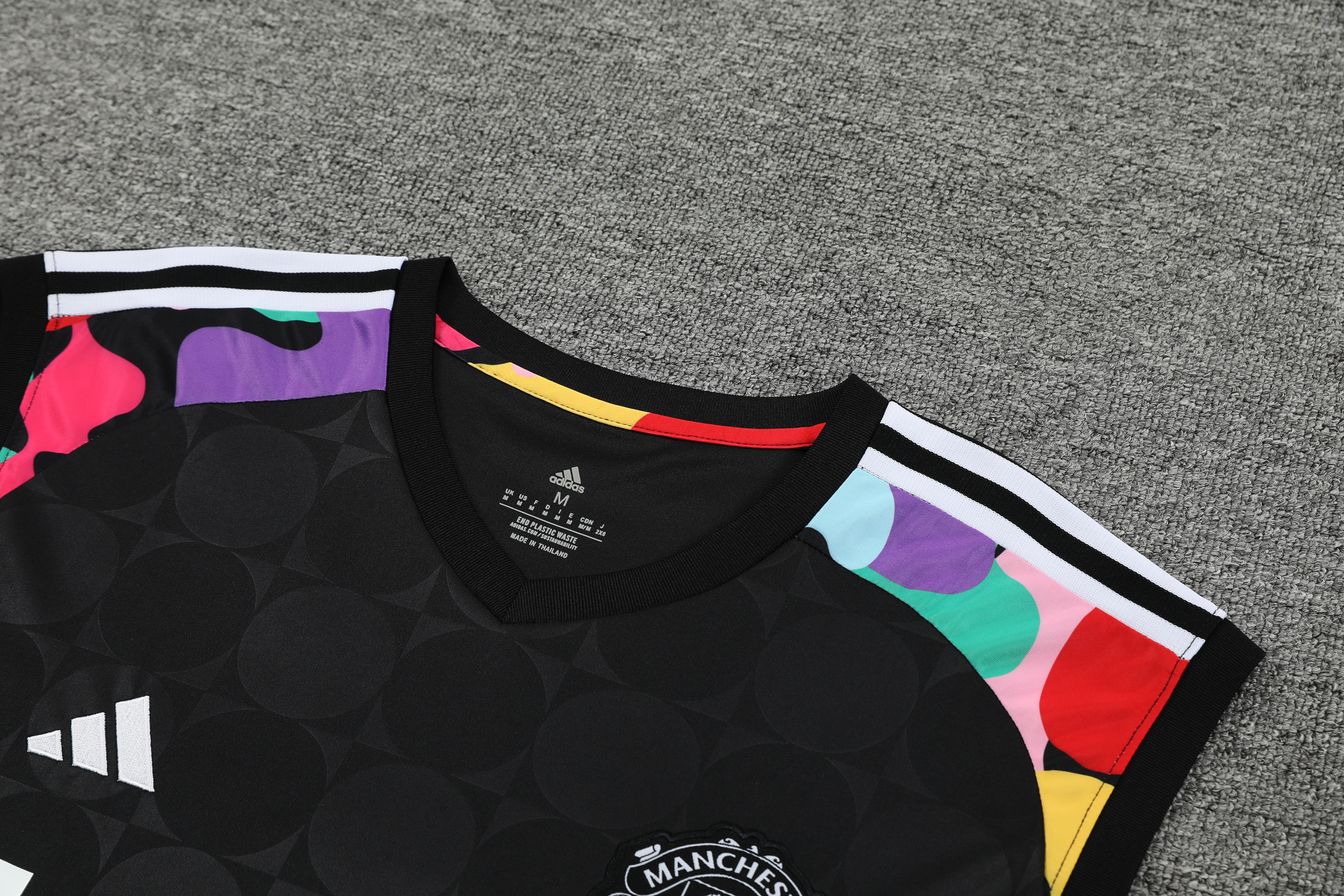 24/25 Man Utd training tank top 1:1 Thai quality