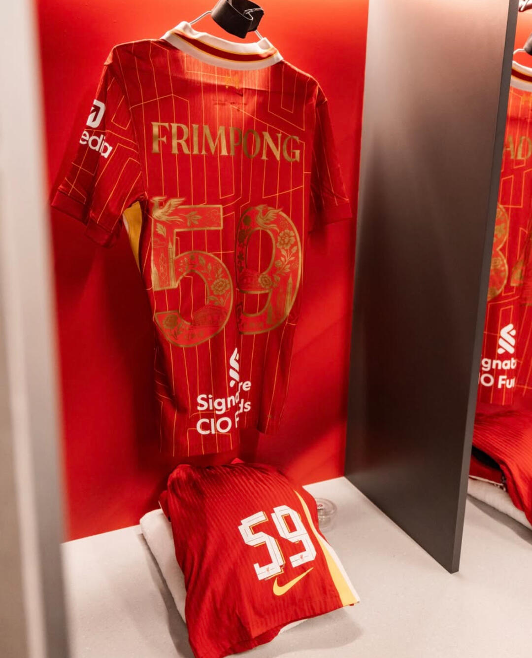 24/25 LFC Home Hong Kong Special EditionJersey 1:1 Thai Quality