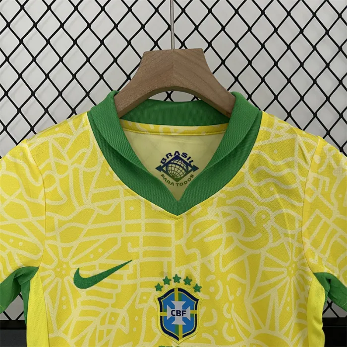 Kids Brazil Home Kit 24/25 Copa America 2024 Football Jersey 1:1 Thai Quality