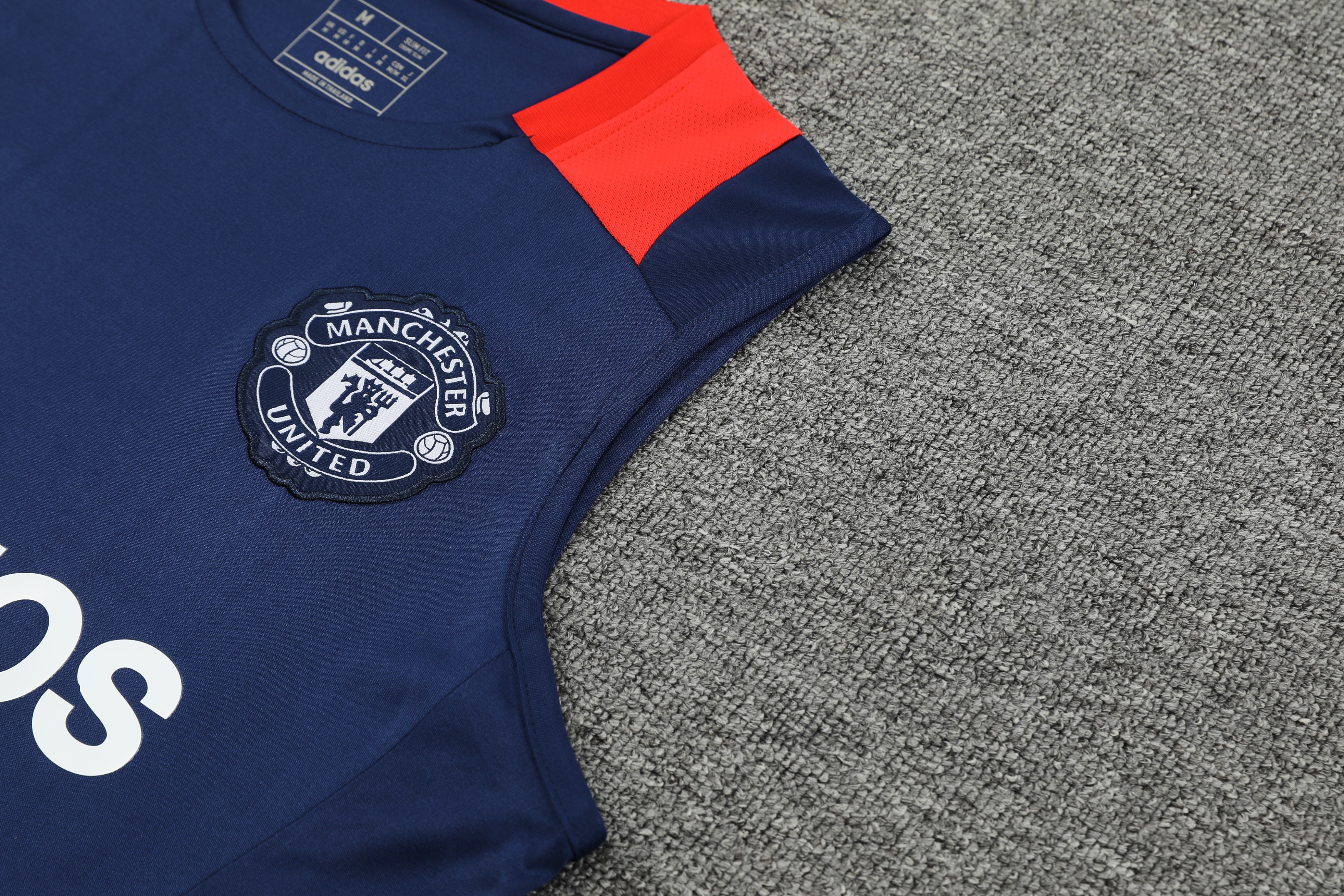24/25 Man Utd training tank top 1:1 Thai quality