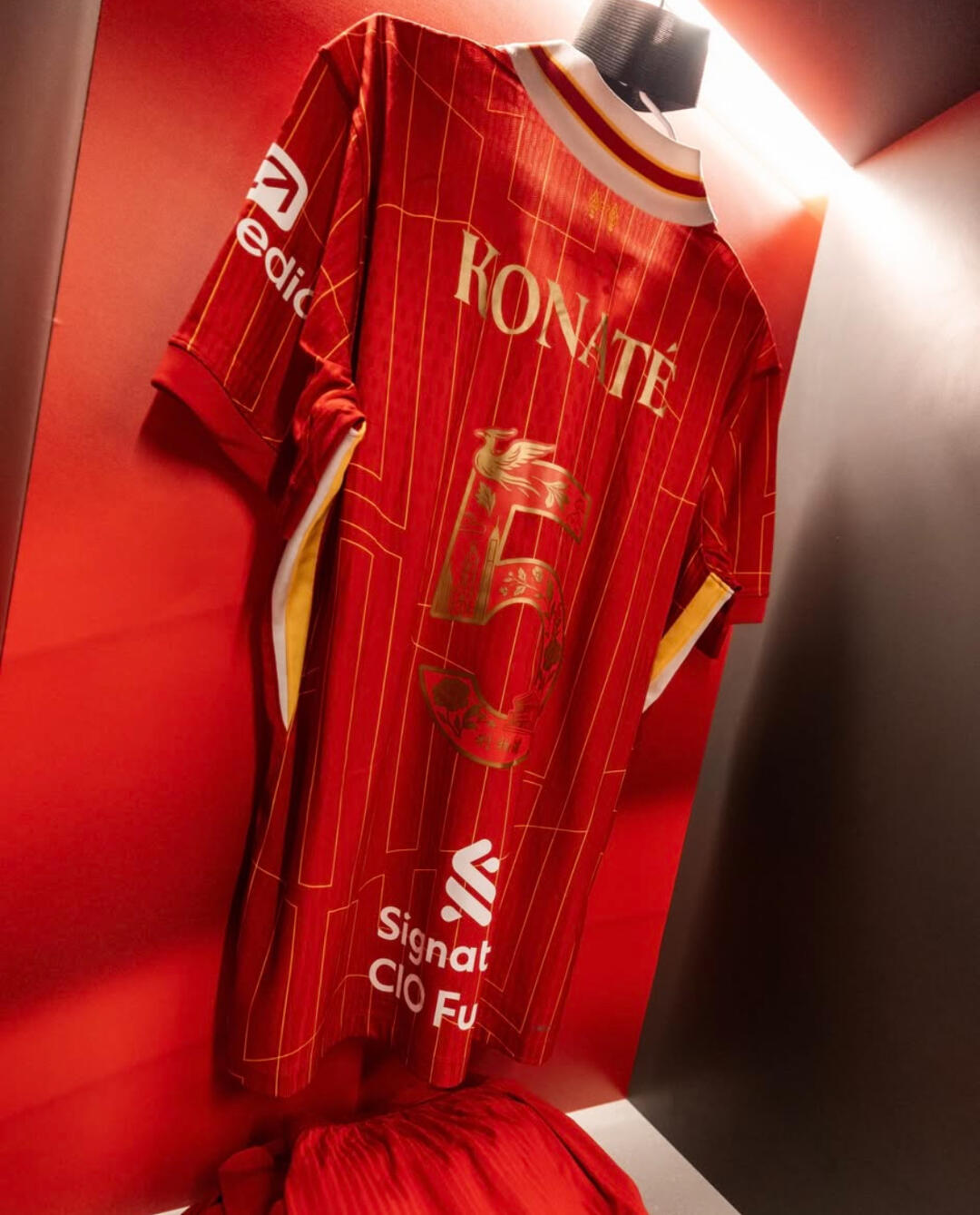 24/25 LFC Home Hong Kong Special EditionJersey 1:1 Thai Quality