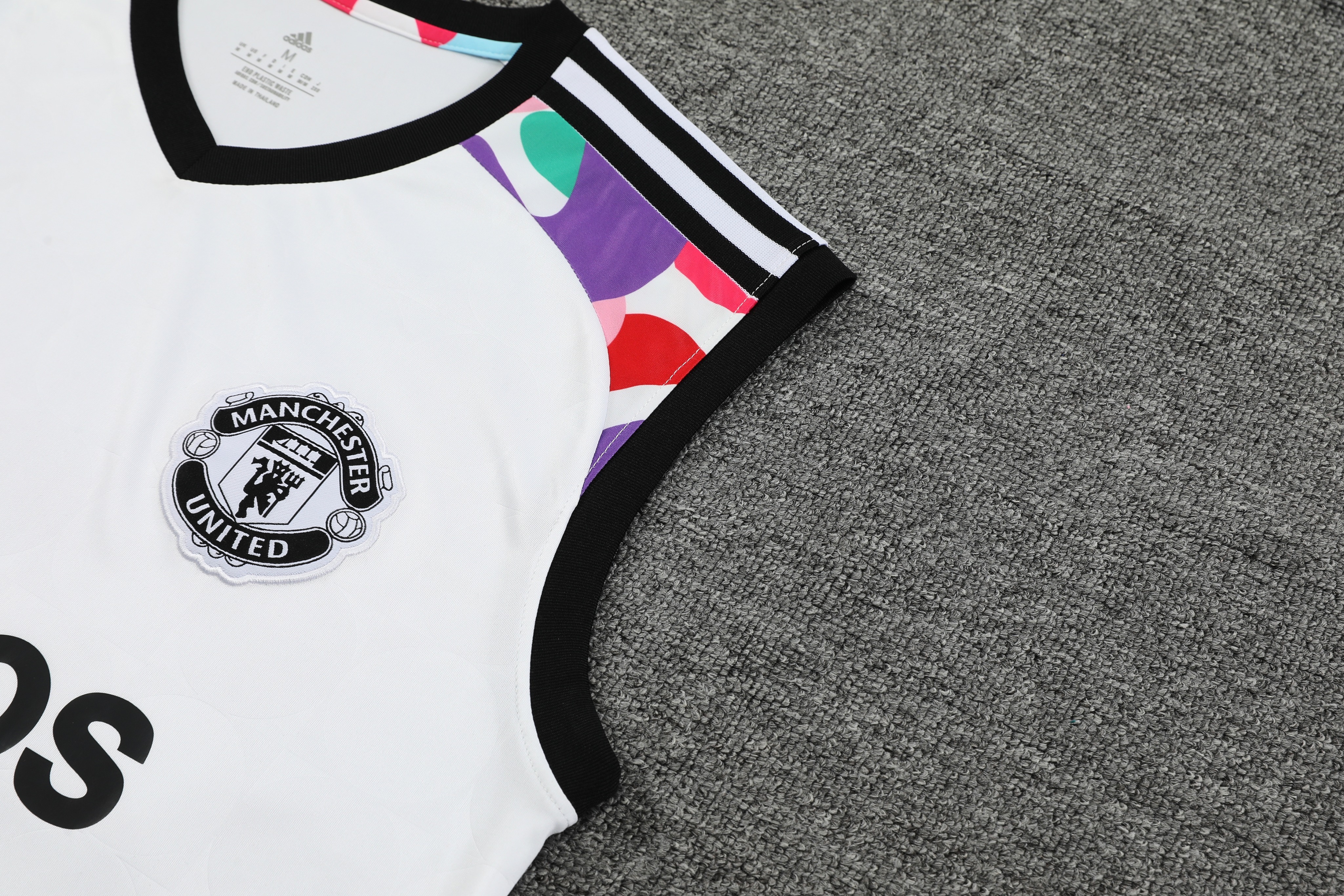 24/25 Man Utd training tank top 1:1 Thai quality