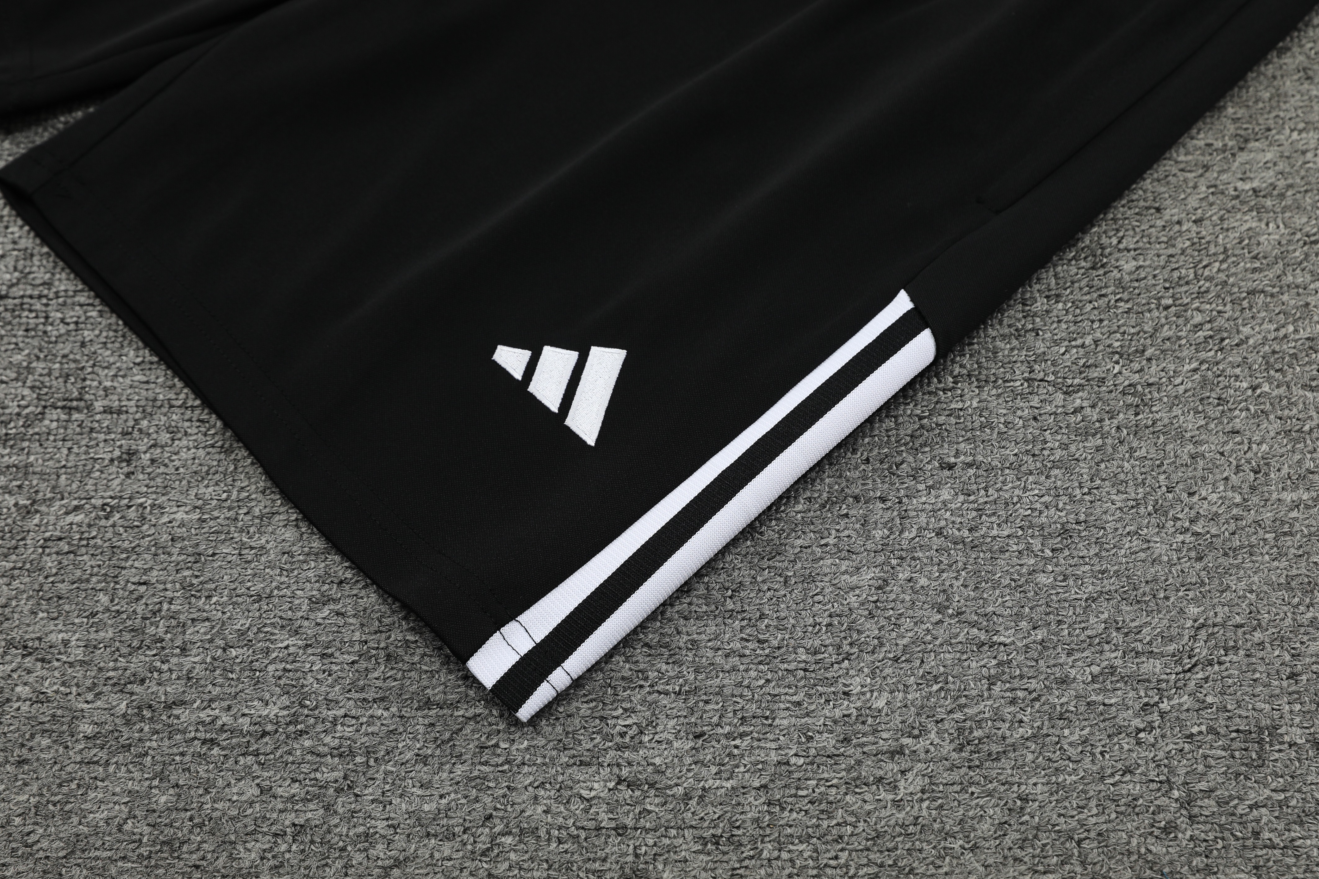 24/25 Man Utd training tank top 1:1 Thai quality
