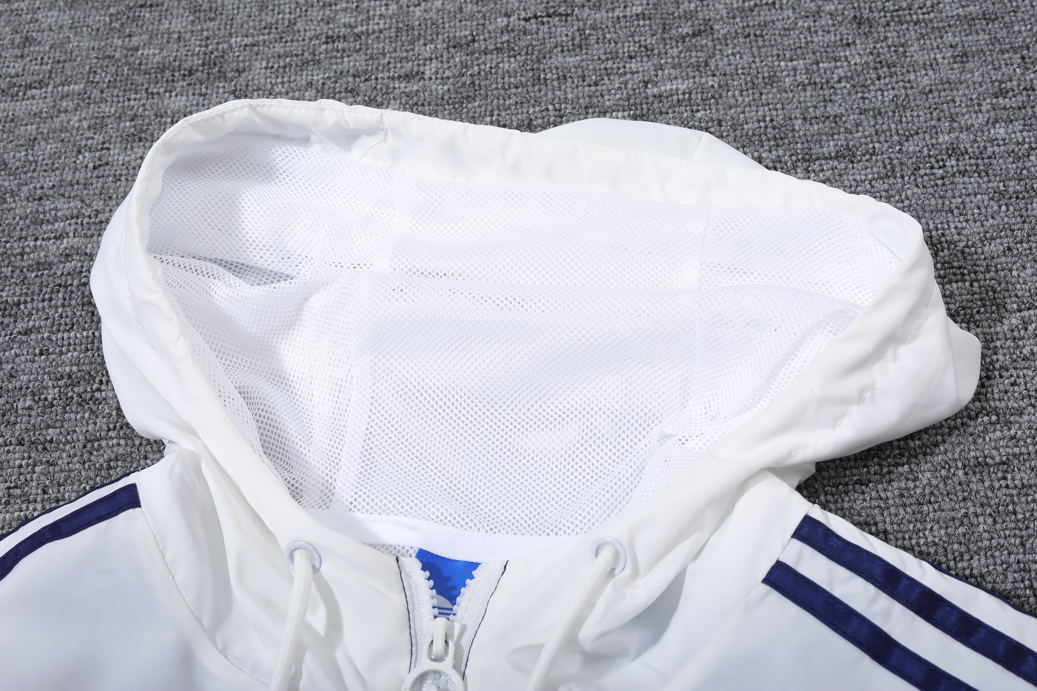 24/25 Real Madrid white coat jacket 1:1 Thai quality