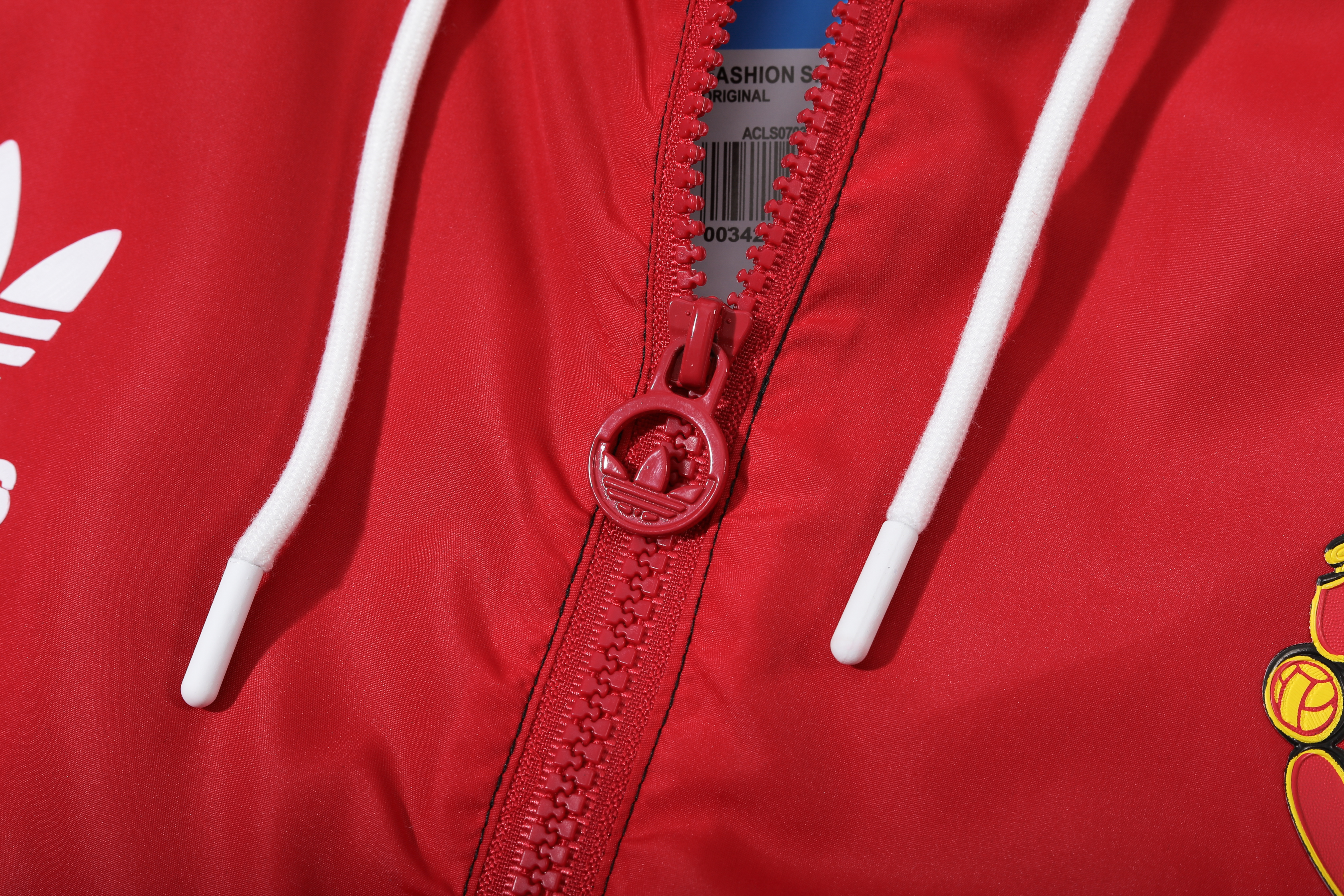24/25 Manchester United Red and Black Jacket 1:1 Thai quality