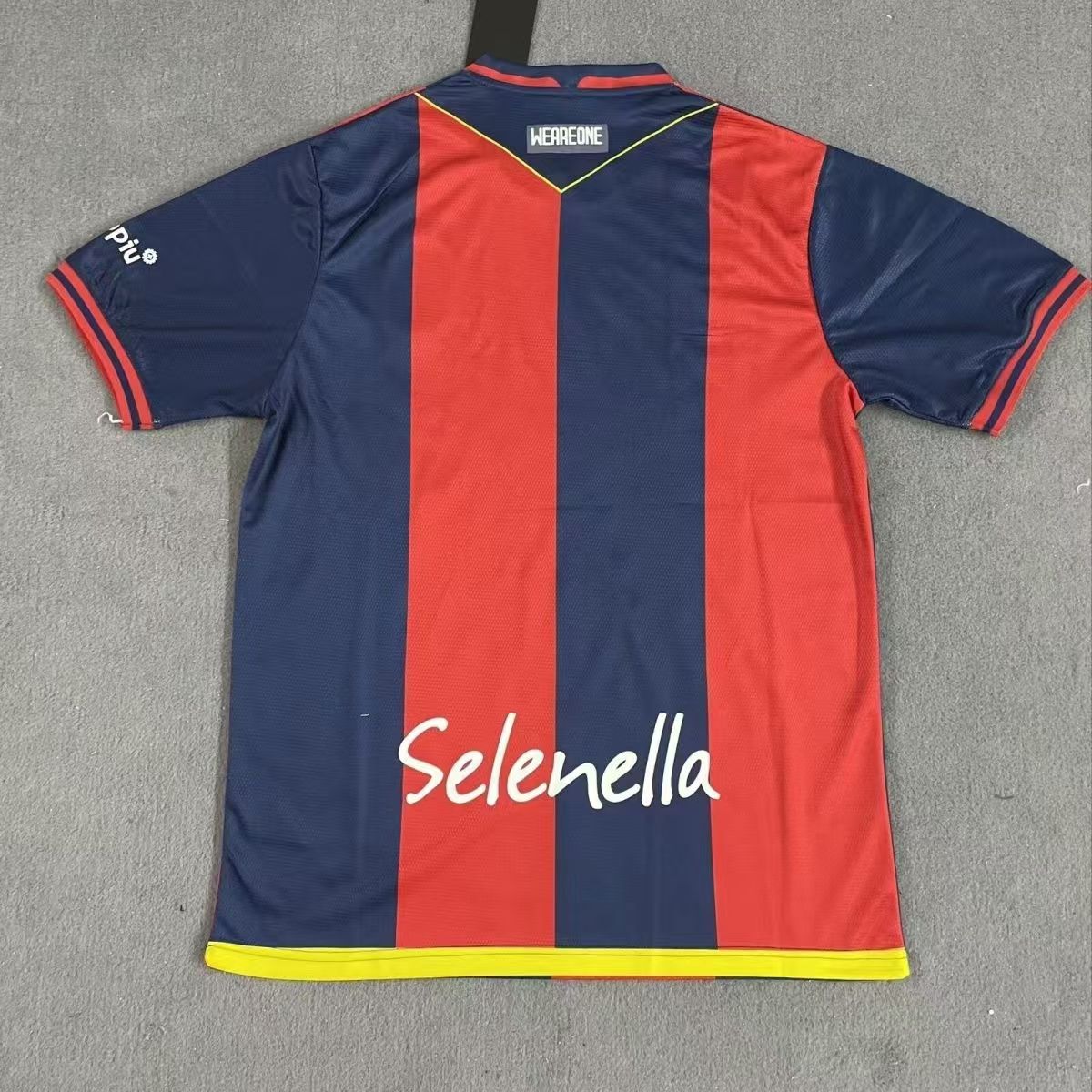 24/25 Bologna Home Football Shirt 1:1 Thai Quality