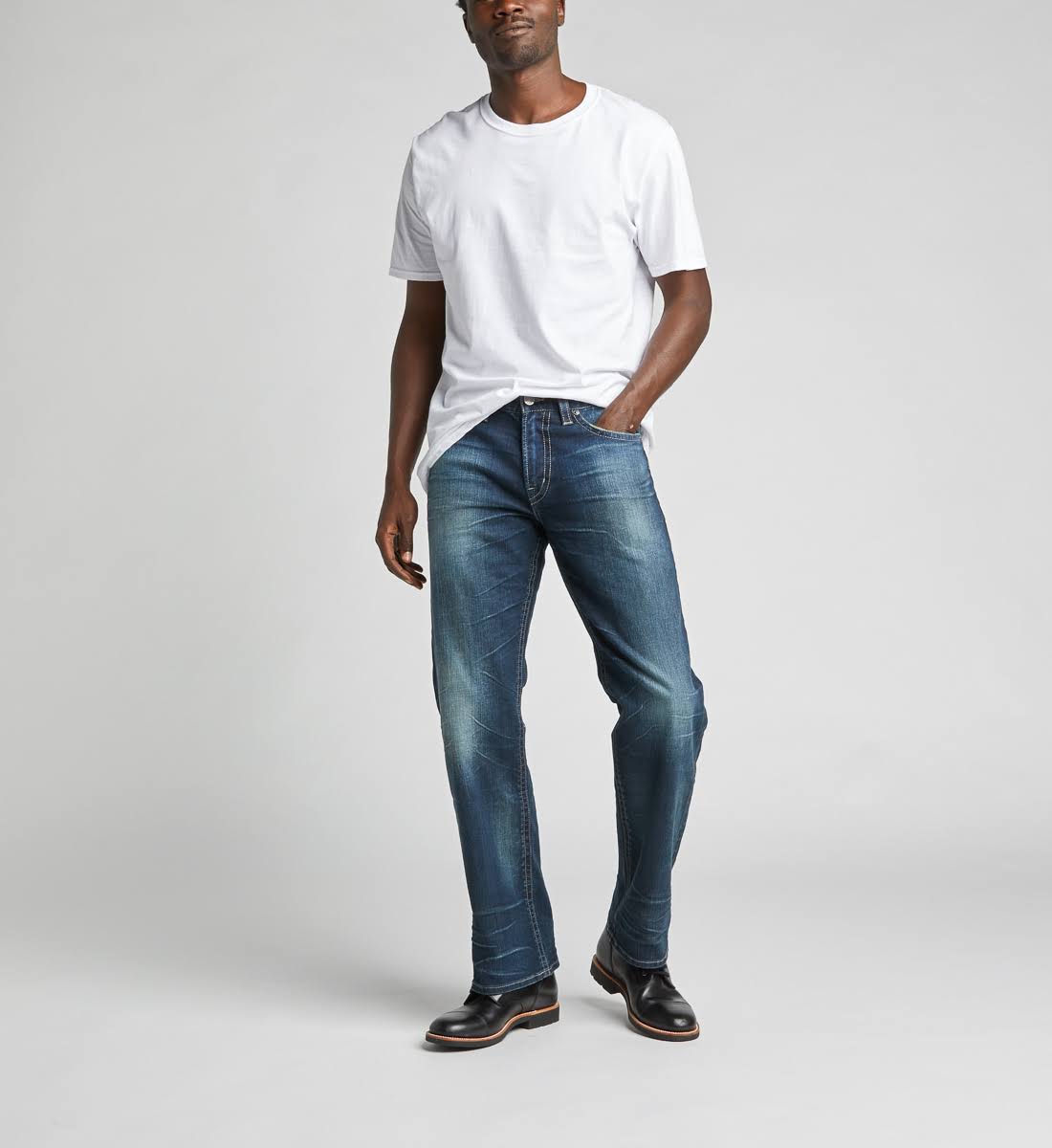 Silver Jeans Co. Men's Gordie Loose Fit Straight Leg Jeans