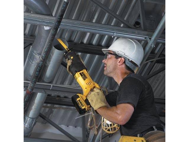 DeWalt DCS380M1 20V Max Lithium Ion Reciprocating Saw Kit