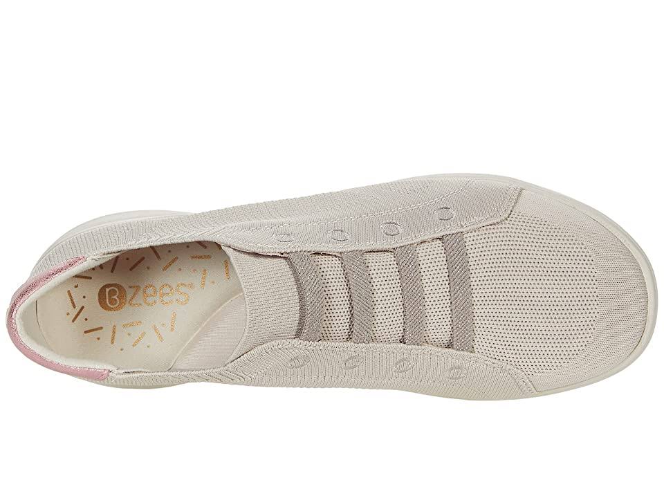 Bzees Golden Knit Women's Tan Slip on 6.5 M