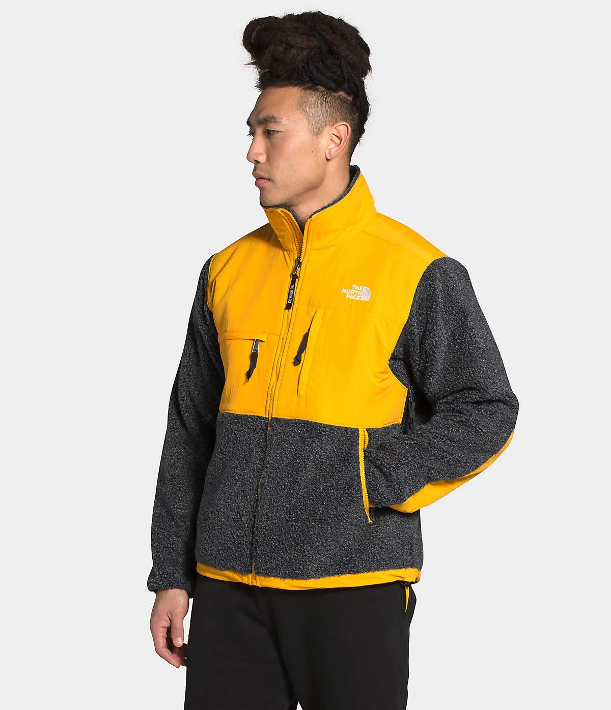 The North Face Retro Denali Seasonal Jacket - Men's TNF Black HEATHER/SUMMIT Gold, M