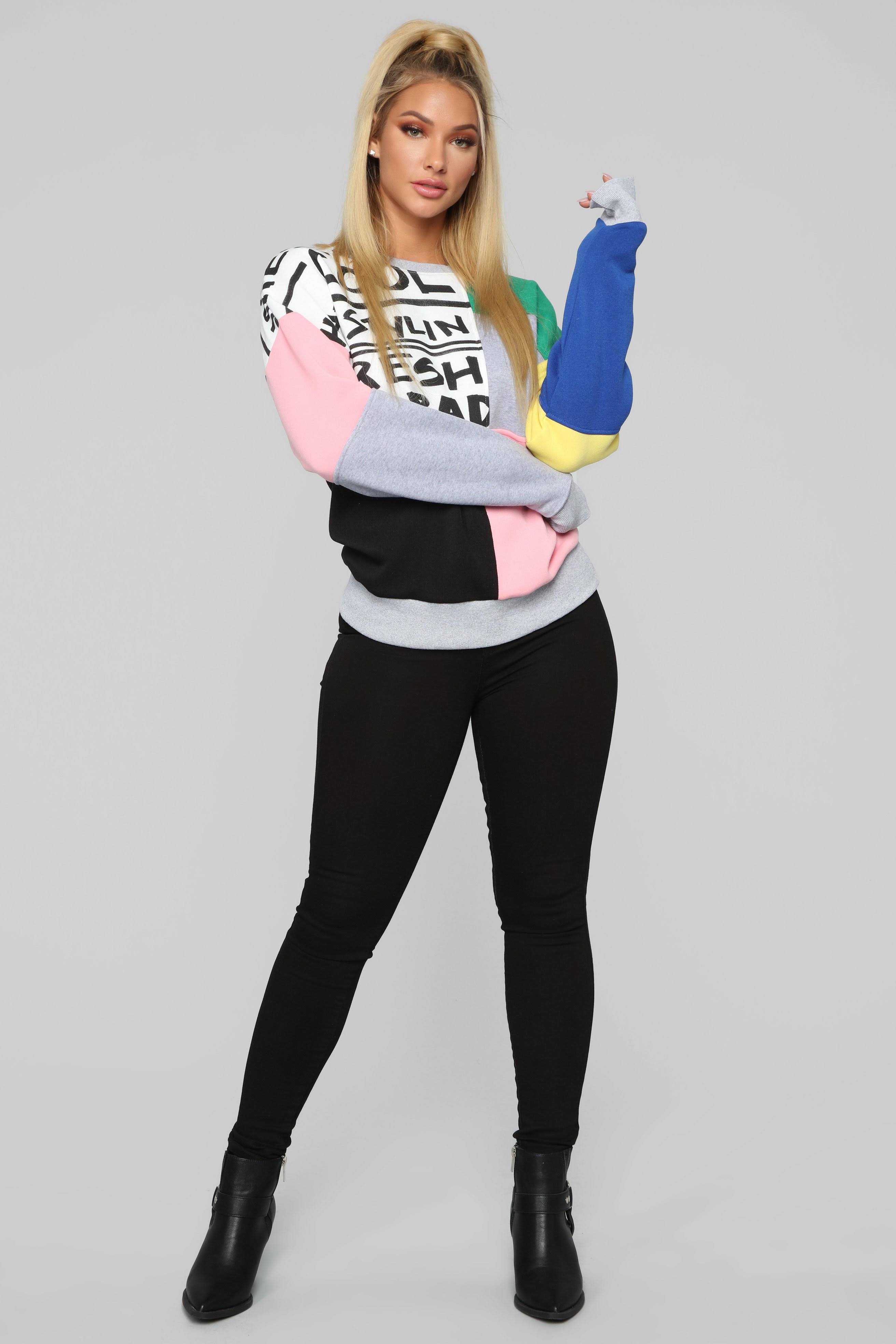 Womens Written on The Walls Sweatshirt in Multi Size 1x by Fashion Nova