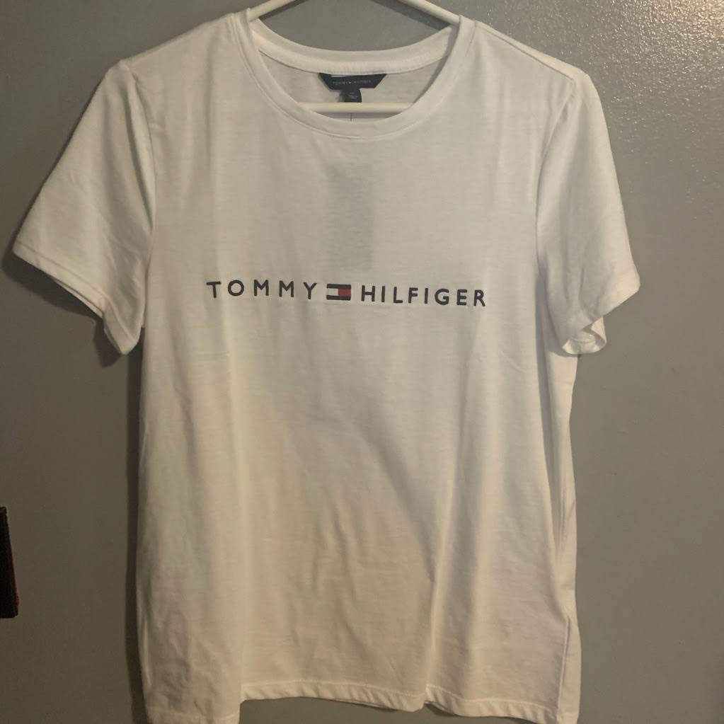 Tommy Hilfiger Women's New Line Crew-Neck T-Shirt (Medium, White)