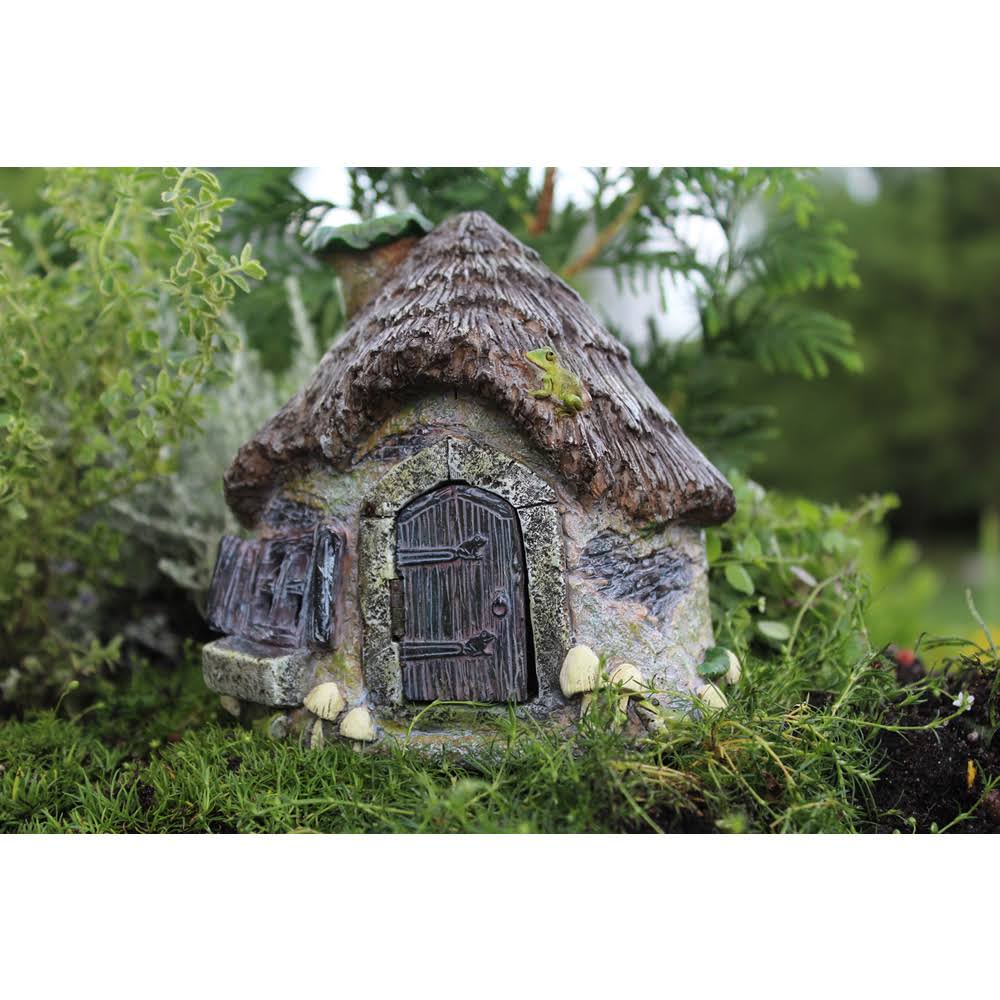 Ribbett's Ridge Fairy House