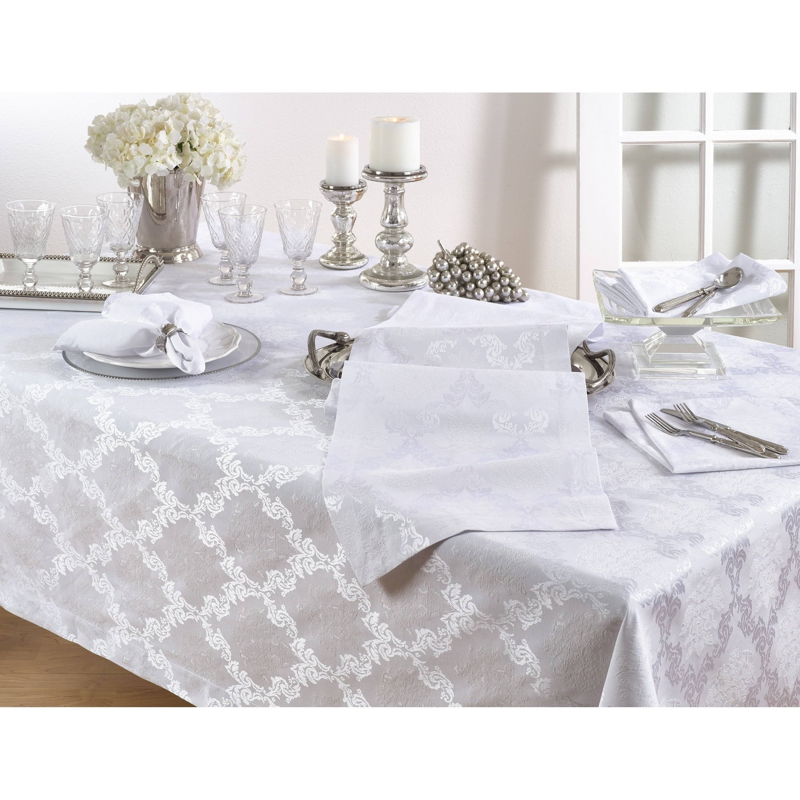 Saro Lifestyle DM888.W67120B 67 x 120 in. Rectangle Damask Simply Luxurious Tablecloth White