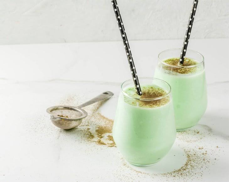 Organic Camu Camu Powder, 8 Pounds - Non-GMO, Raw, Non-Irradiated, Pure, Kosher, Vegan Superfood - Food to Live, Size: 8 lbs