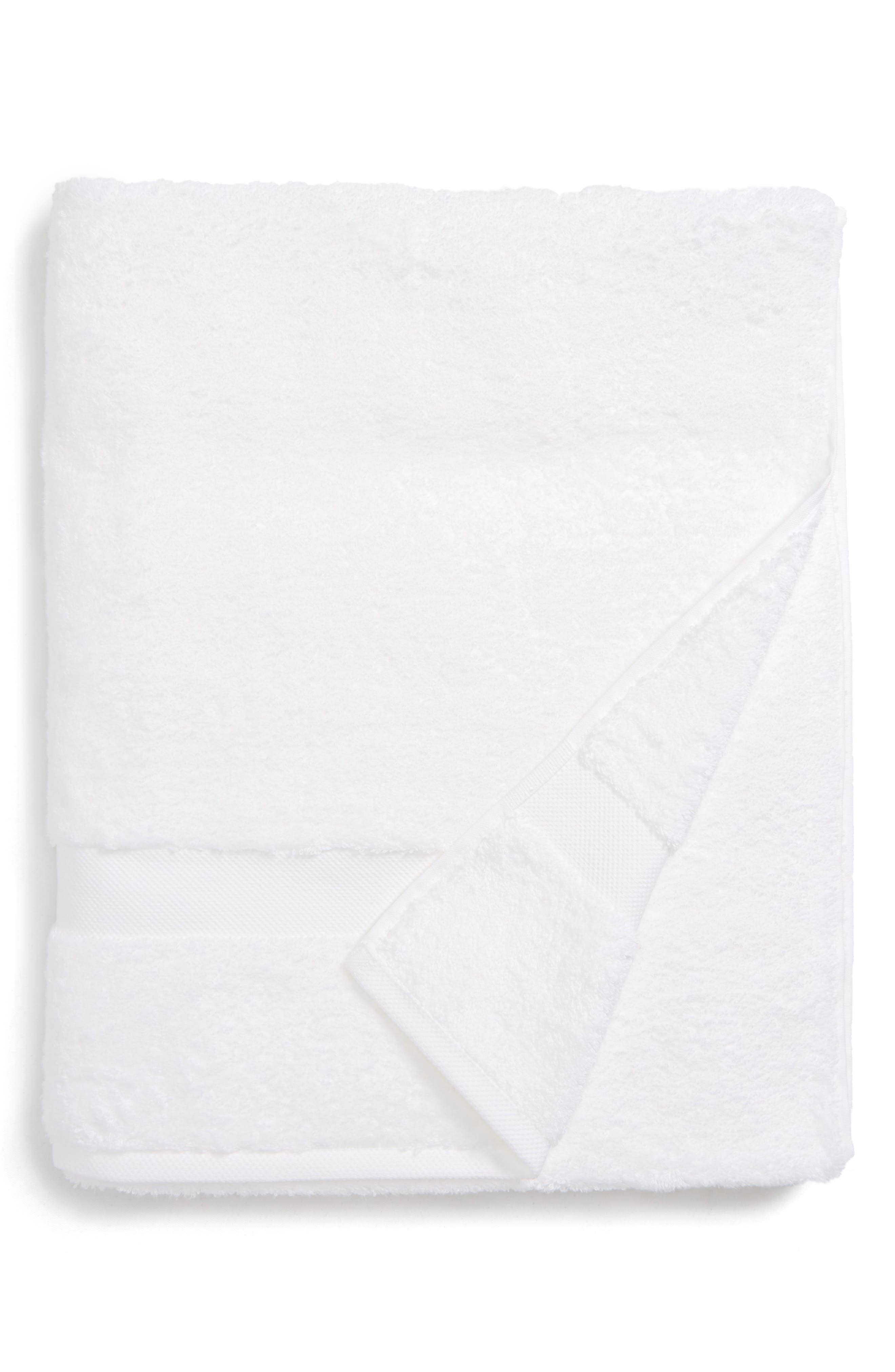 Matouk Lotus Bath Towel - White