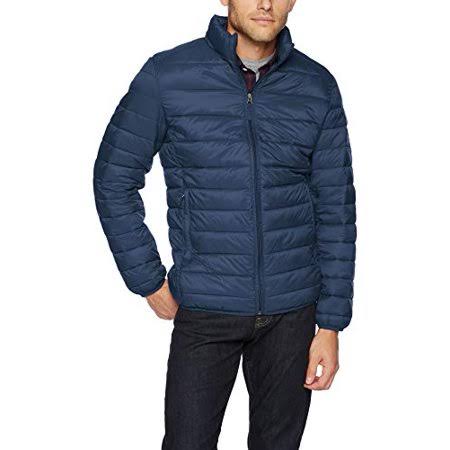 Essentials Men's Lightweight Water-Resistant Packable Puffer Jacket, Navy, Small, Blue
