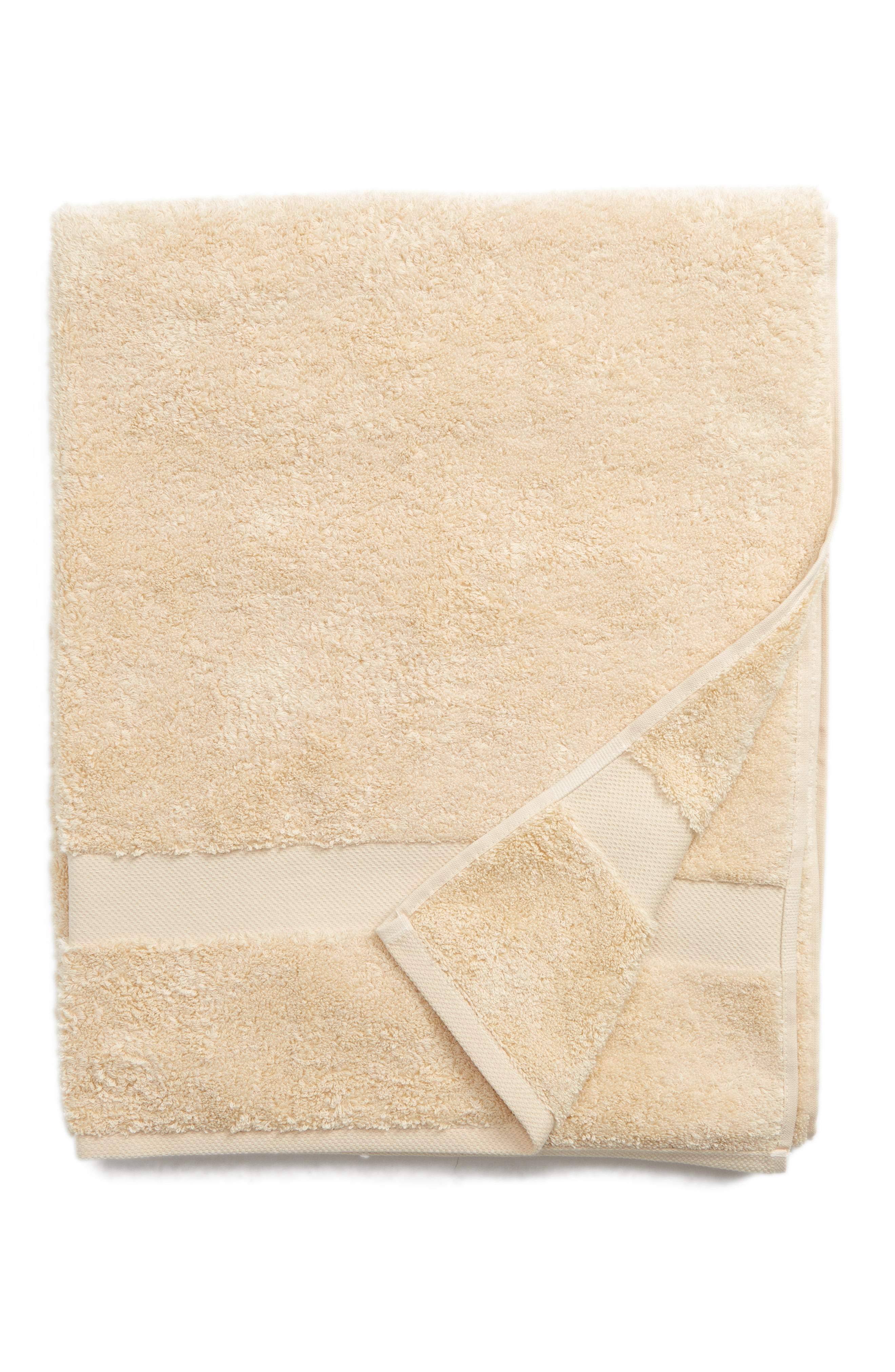 Matouk Lotus Bath Towel - Champagne