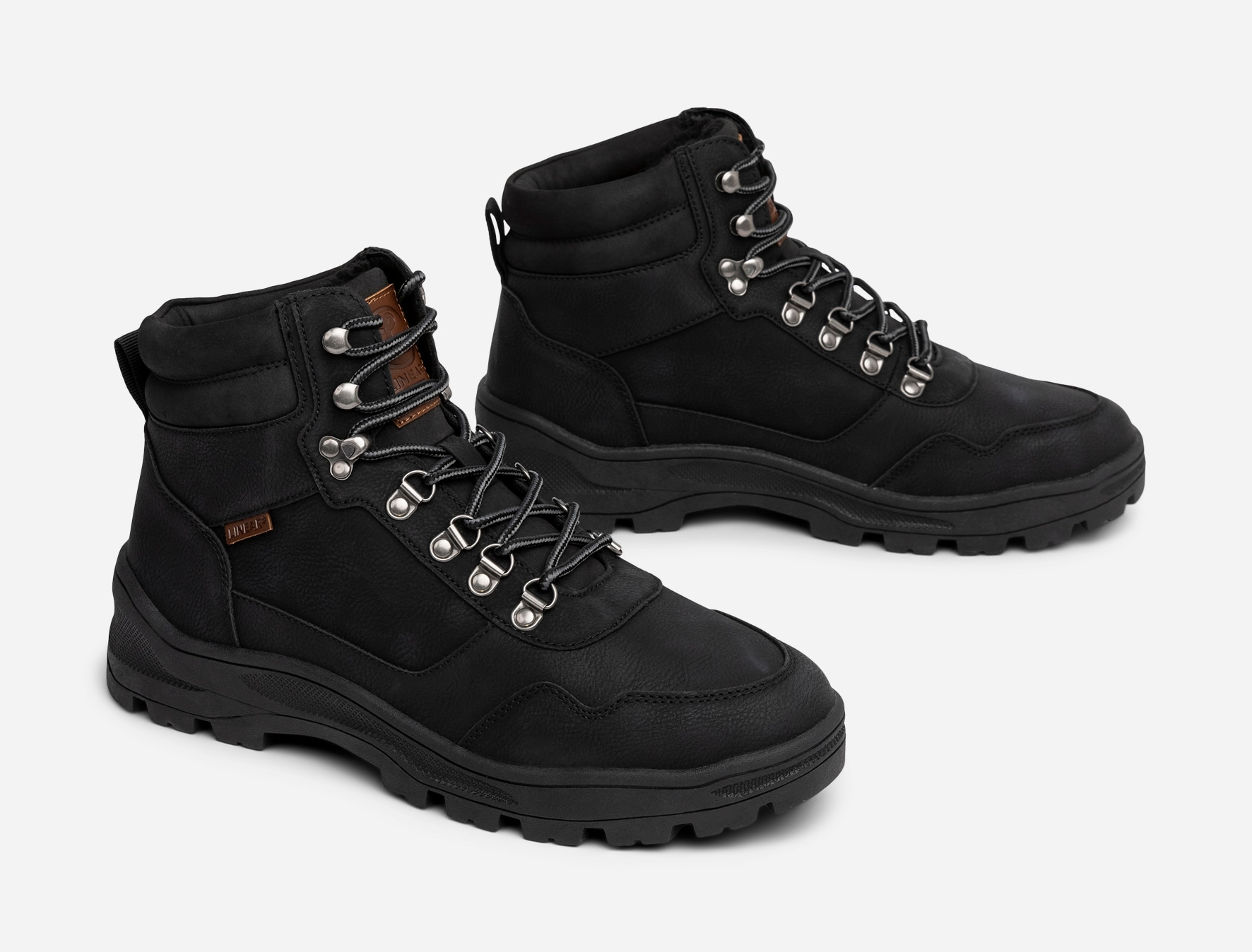 LINEAR, Varmfodrade kängor