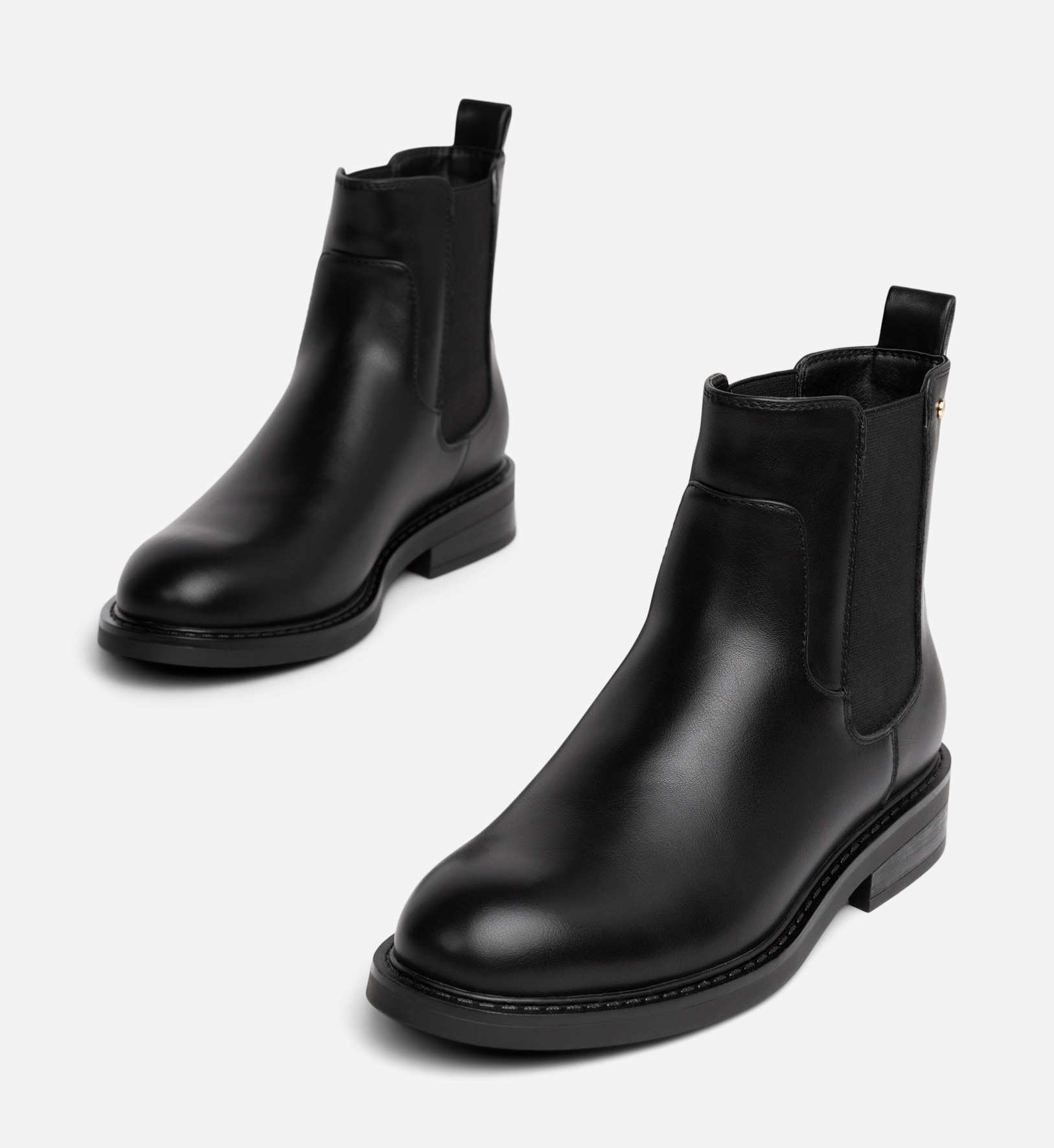 SO ALL, Chelseaboots