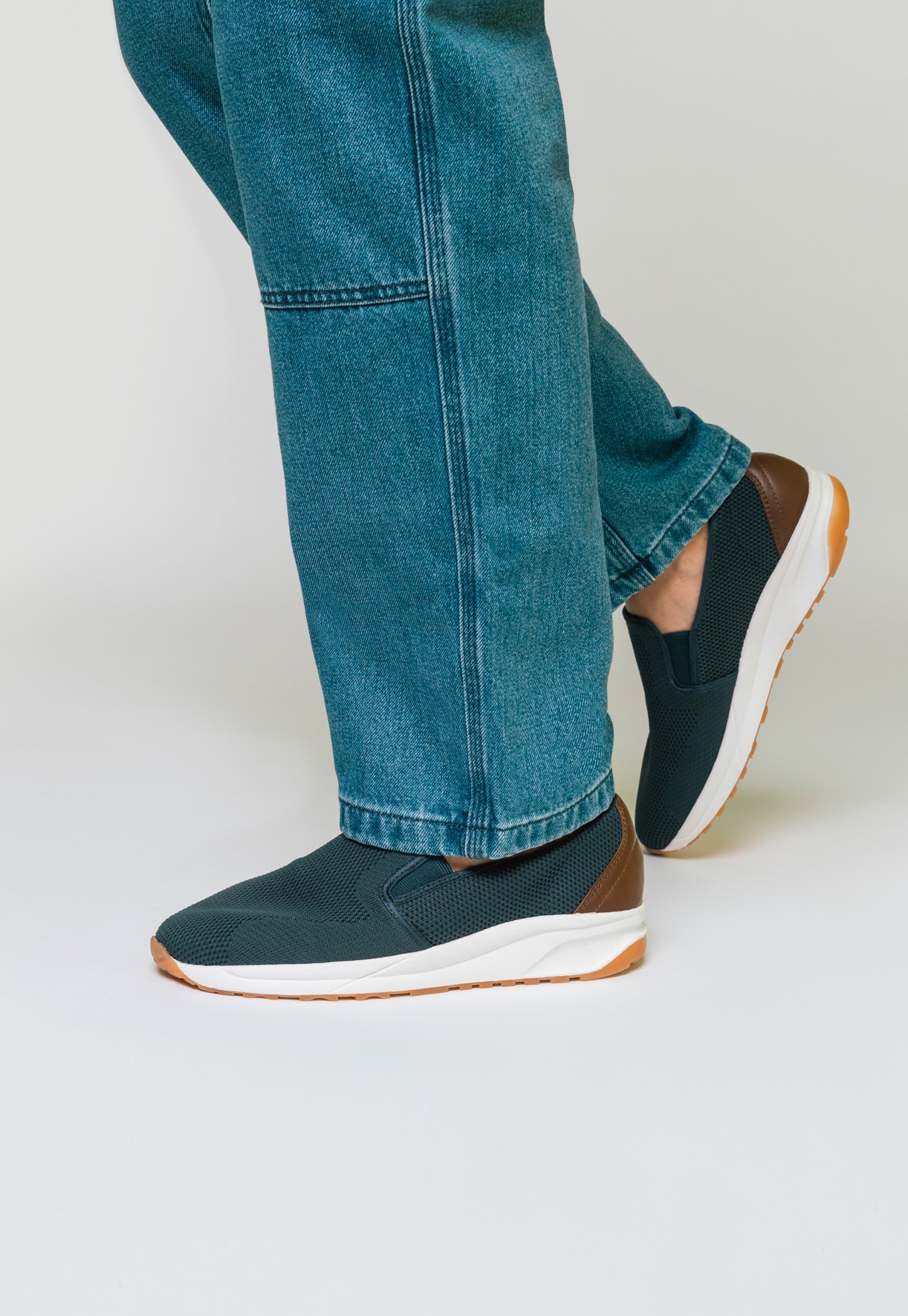 IGUASSU, Slip-on sneakers