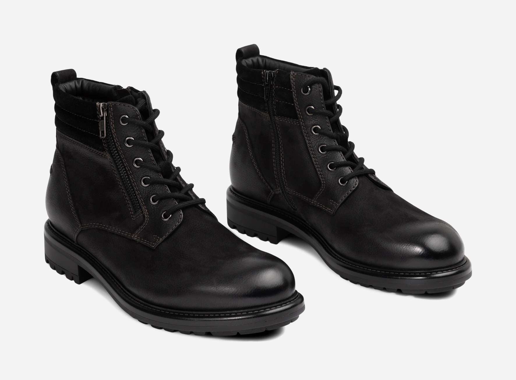 PACE, Varmfodrade kängor med dragkedja