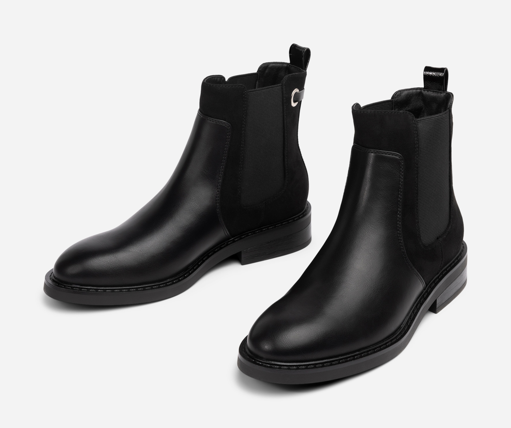 SO ALL, Chelseaboots