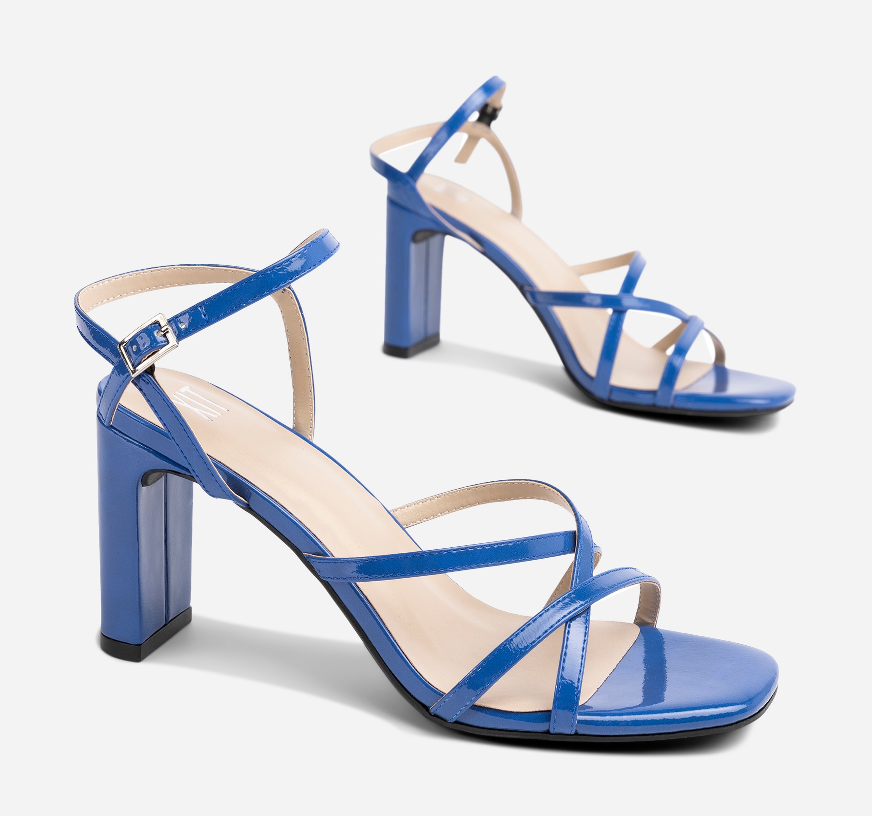 XIT, Sandaler med remmar