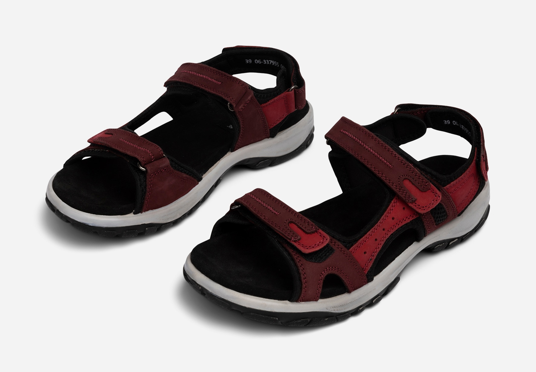 LINEAR, Sandaler med remmar