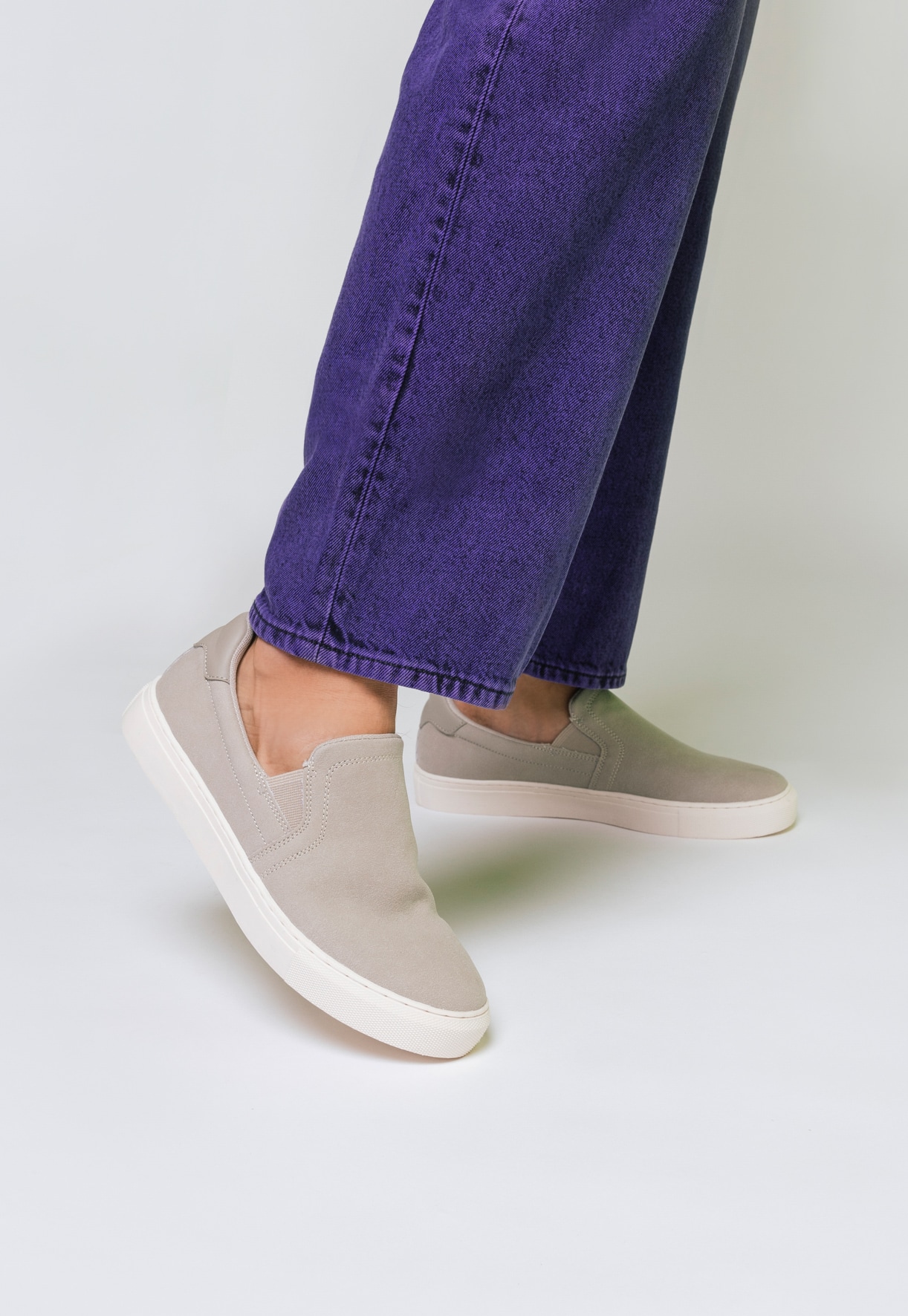 LINEAR, Slip-on sneakers