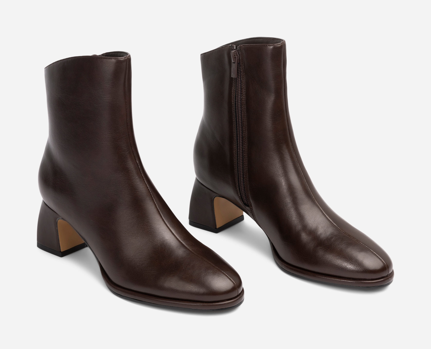 XIT, Boots med dragkedja