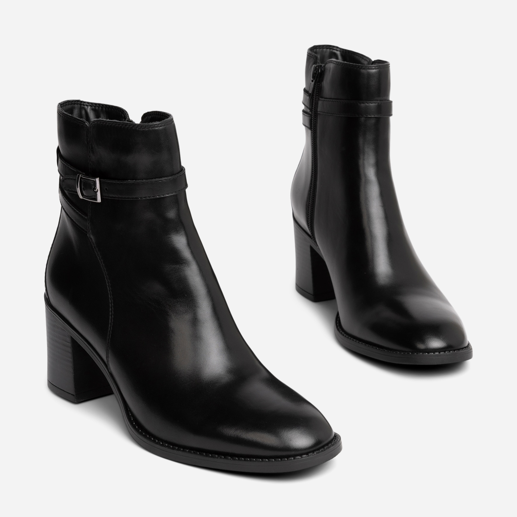 PACE, Boots med spänne