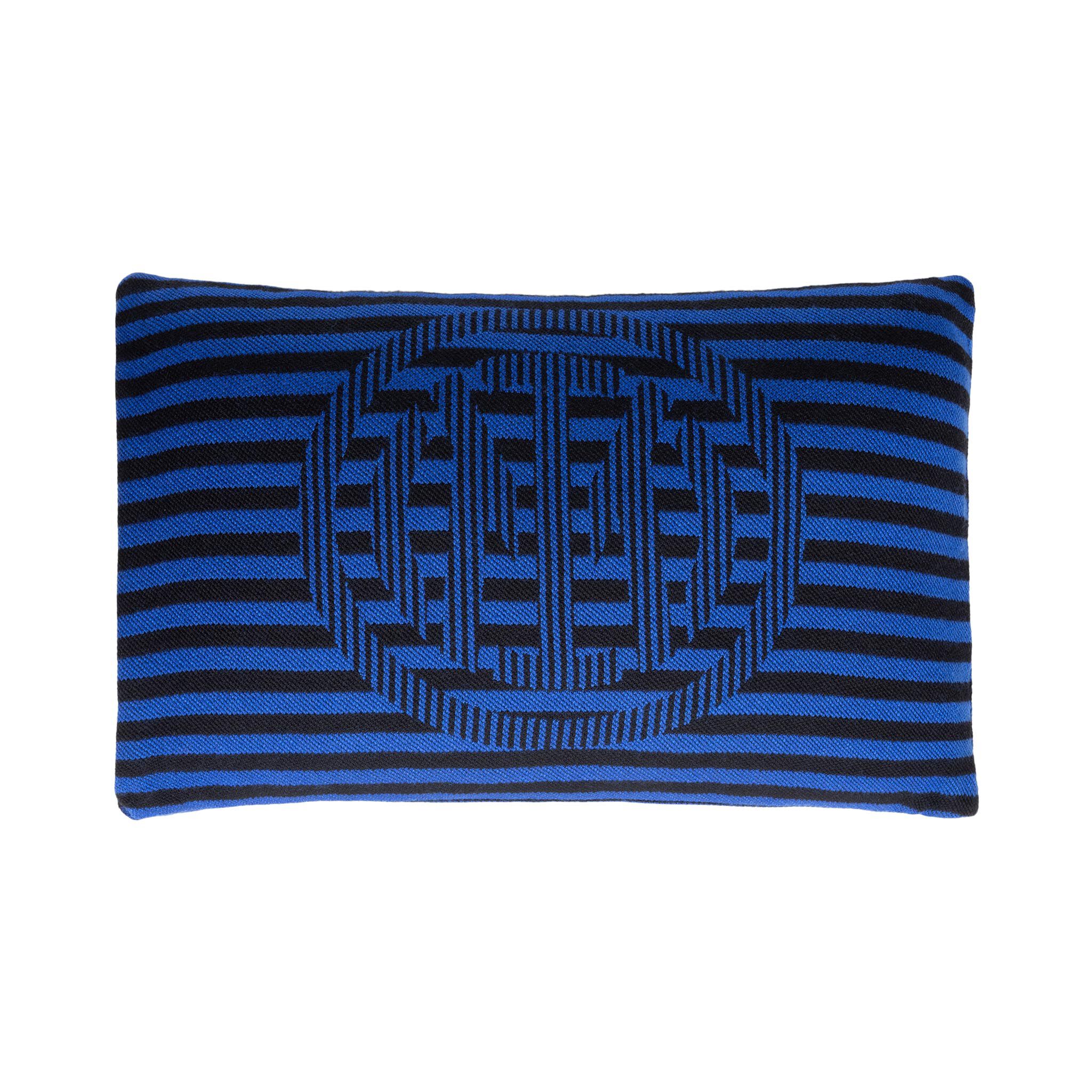IM HIGHSNOBIETY CUSHION