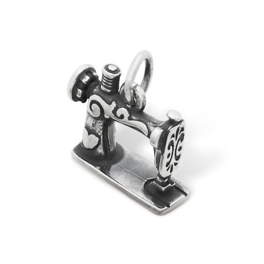Vintage Sewing Machine Charm