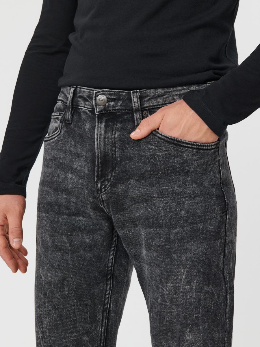 Jeansy slim Kolor czarny  5322F-99J